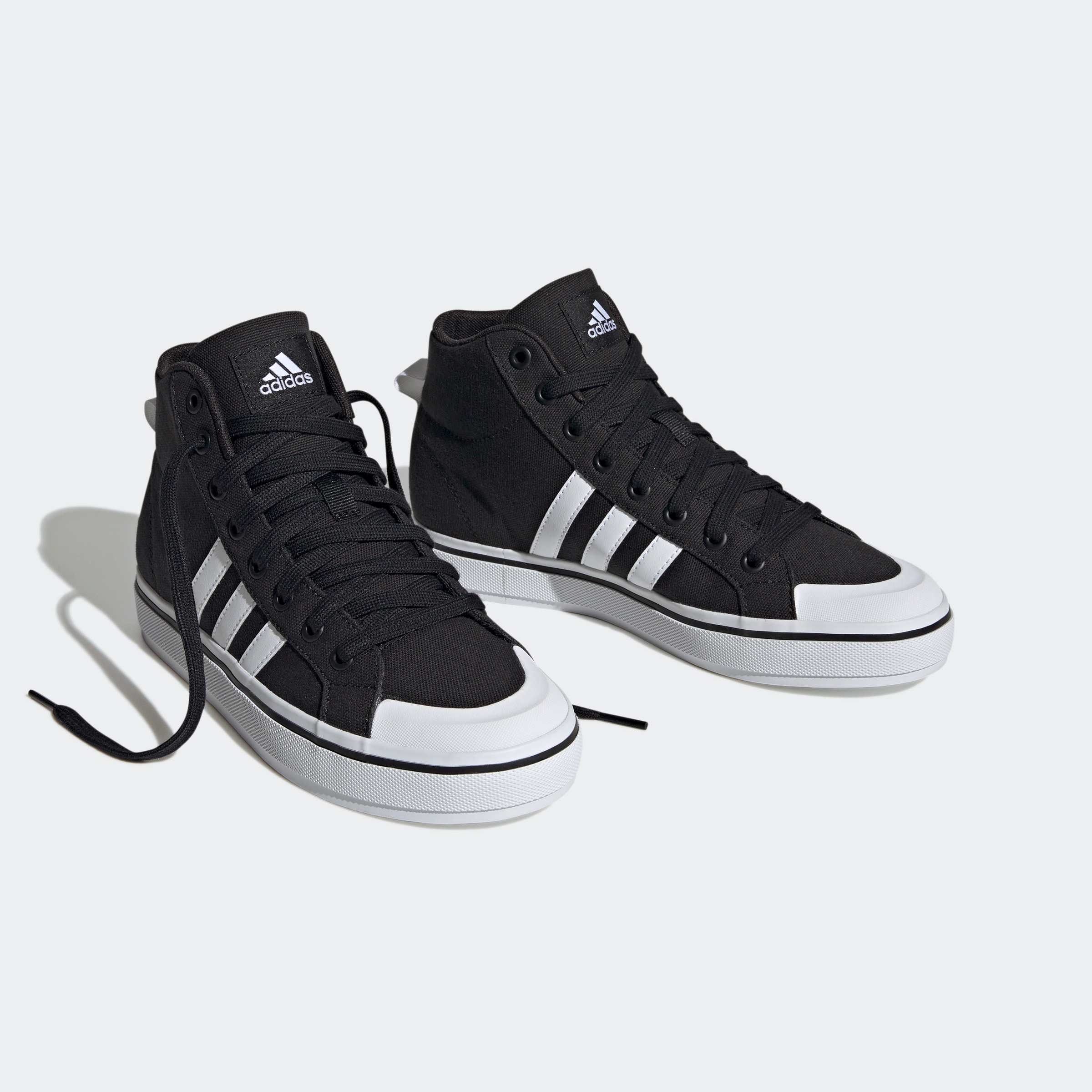 adidas Sportswear Sneaker »BRAVADA 2.0 LIFESTYLE SKATEBOARDING CANVAS MID-CUT«