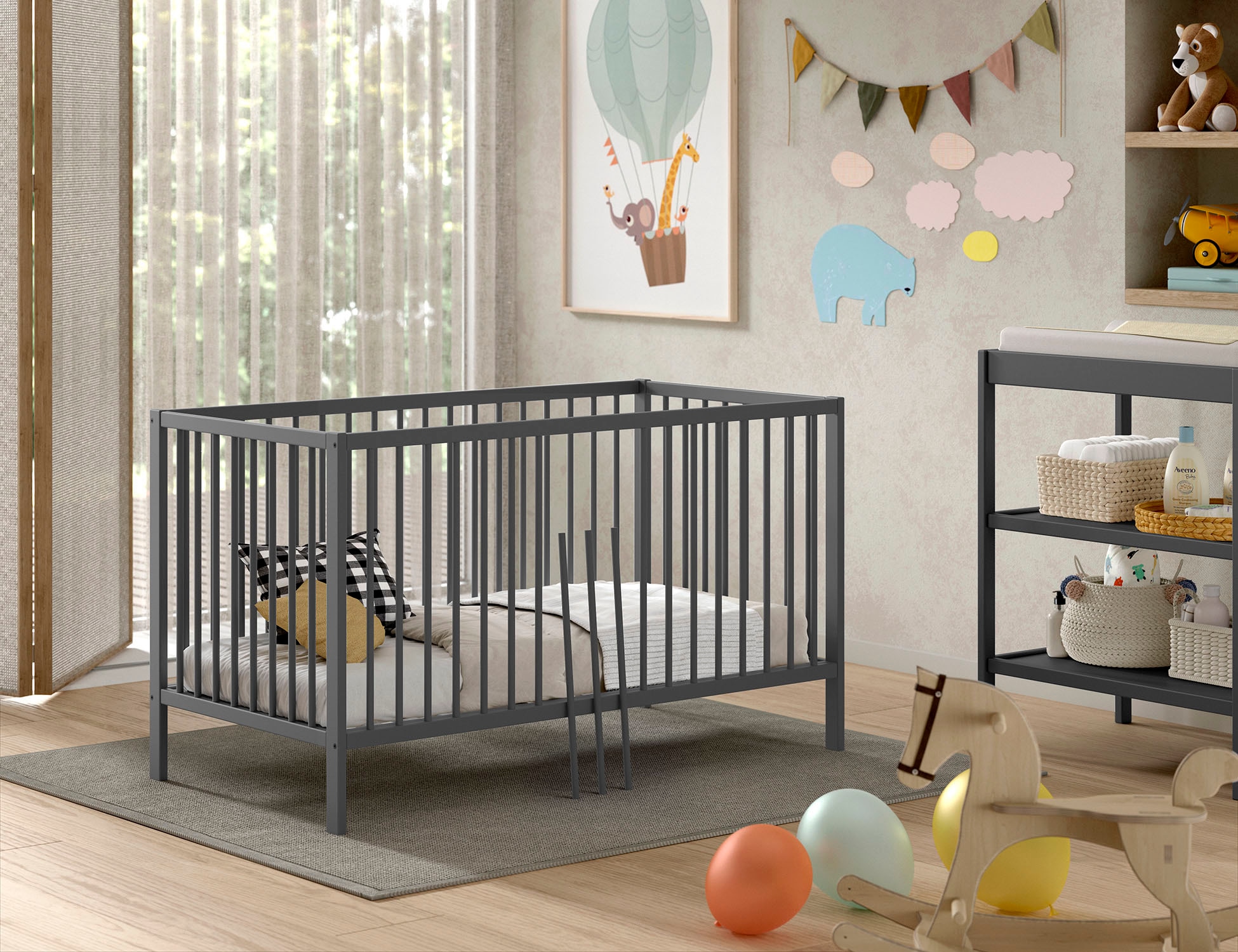 Vipack Babybett »Dino 70/140 mit 3-fach verstellb. Lattenrost, inkl. 3 Schlupfsprossen«, aus massiver Buche, umbaubar zum Juniorbett, wahlweise in 3 Farben