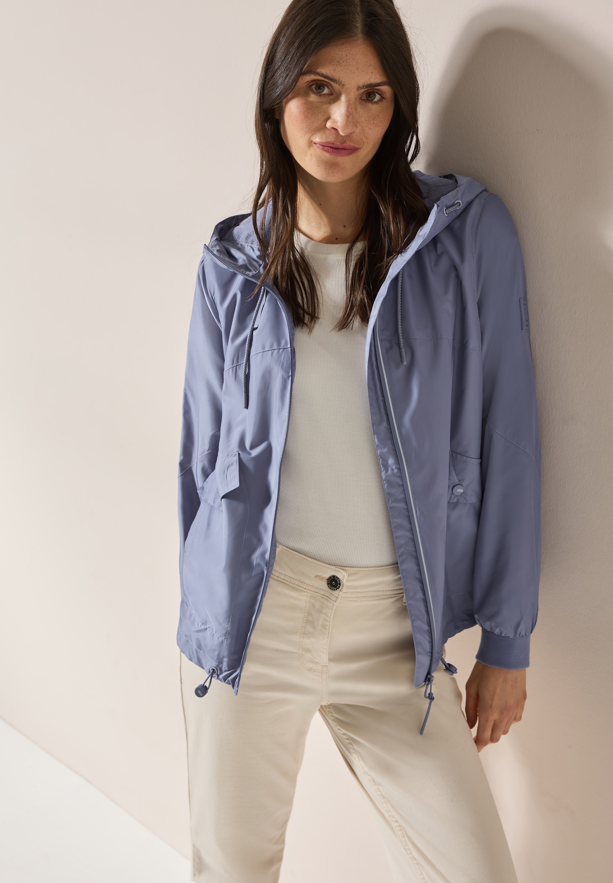 Thumbnail - Cecil mit Kapuze mit Kapuze und Tunnelzug