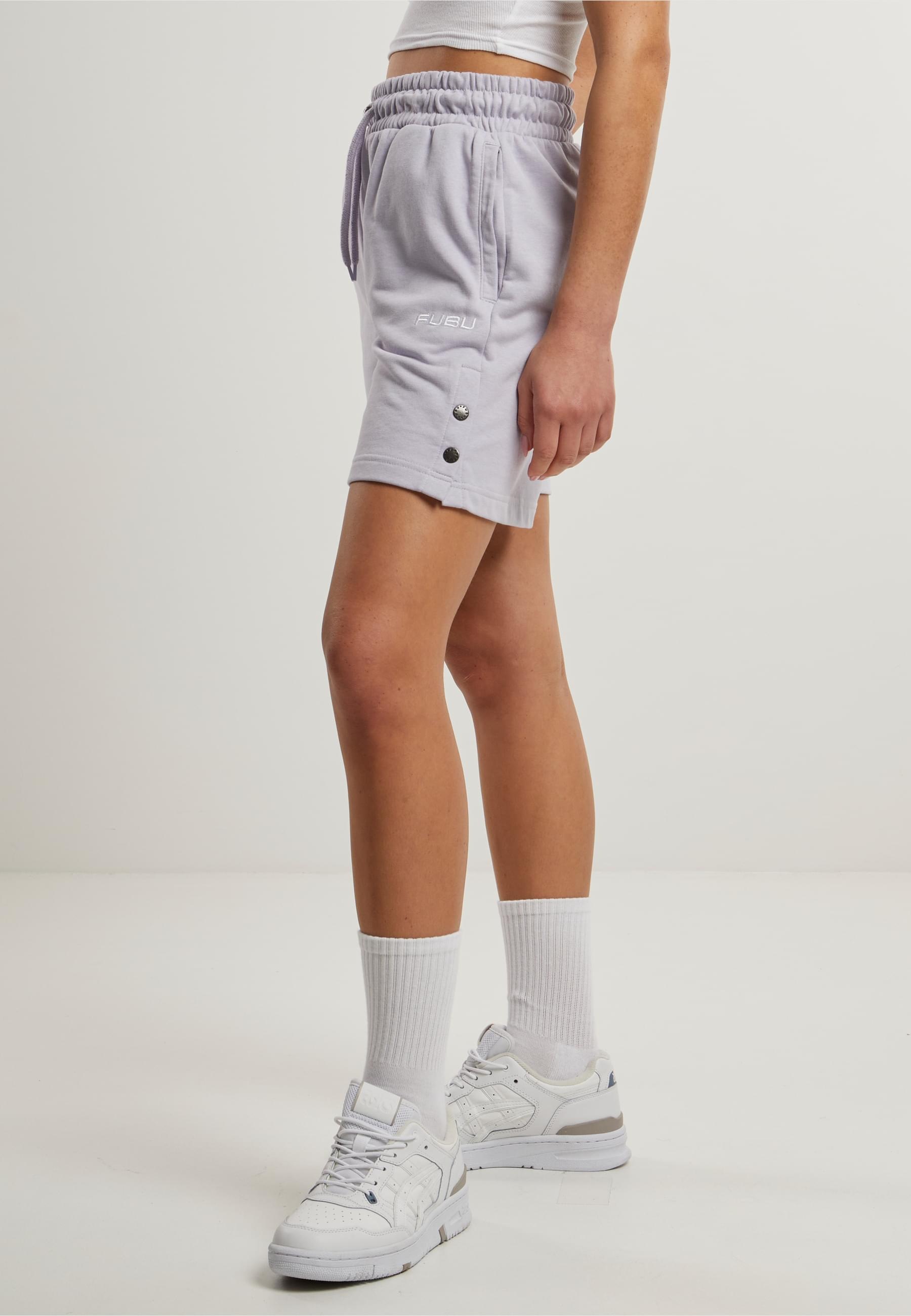 Karl Kani Stoffhose »Karl Kani Damen FW222-008-1, Corporate Sweat Shorts light purple«, (1 tlg.)