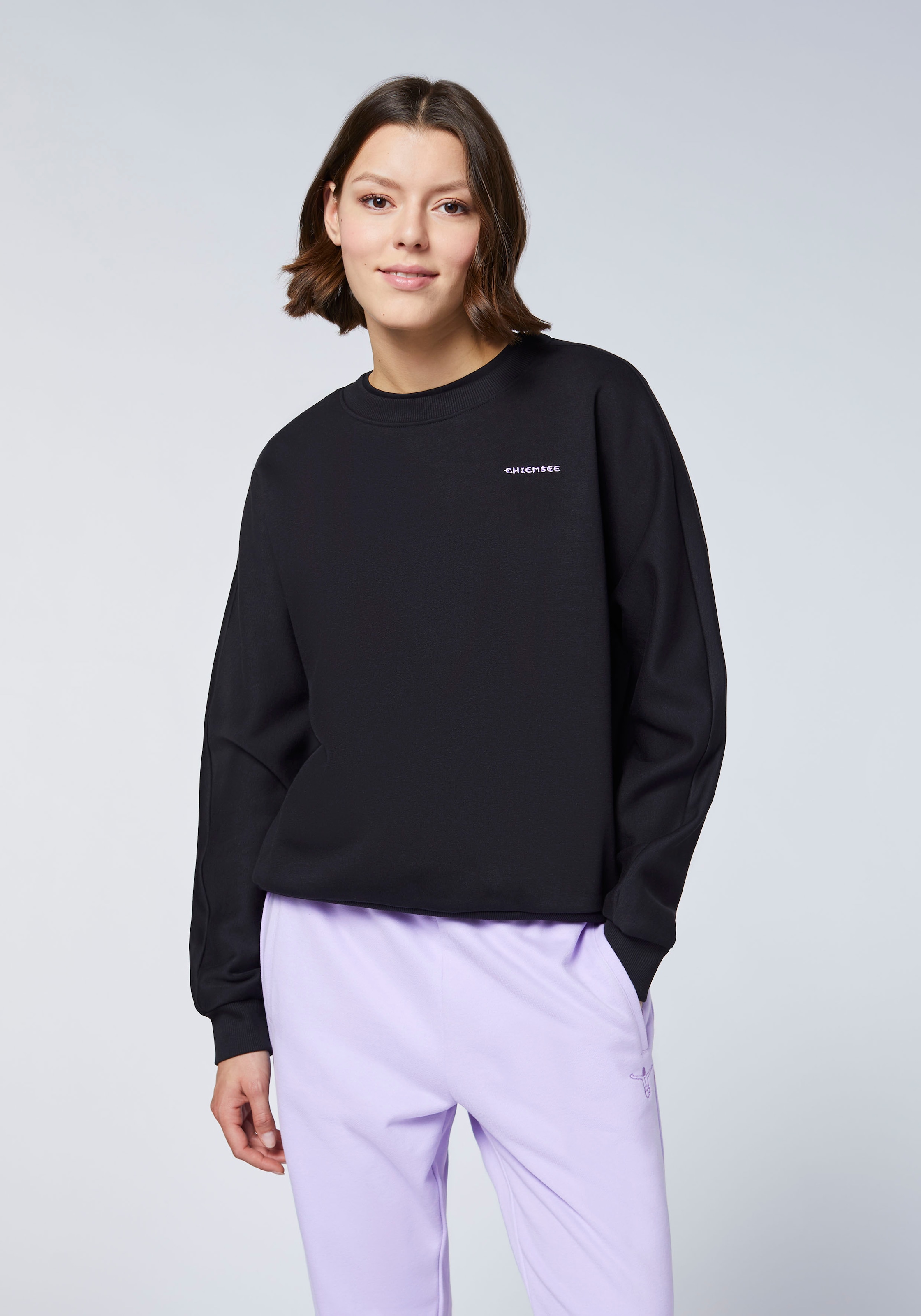 Chiemsee Sweatshirt , - mit &uuml;berschnittenen Schultern<br/>
