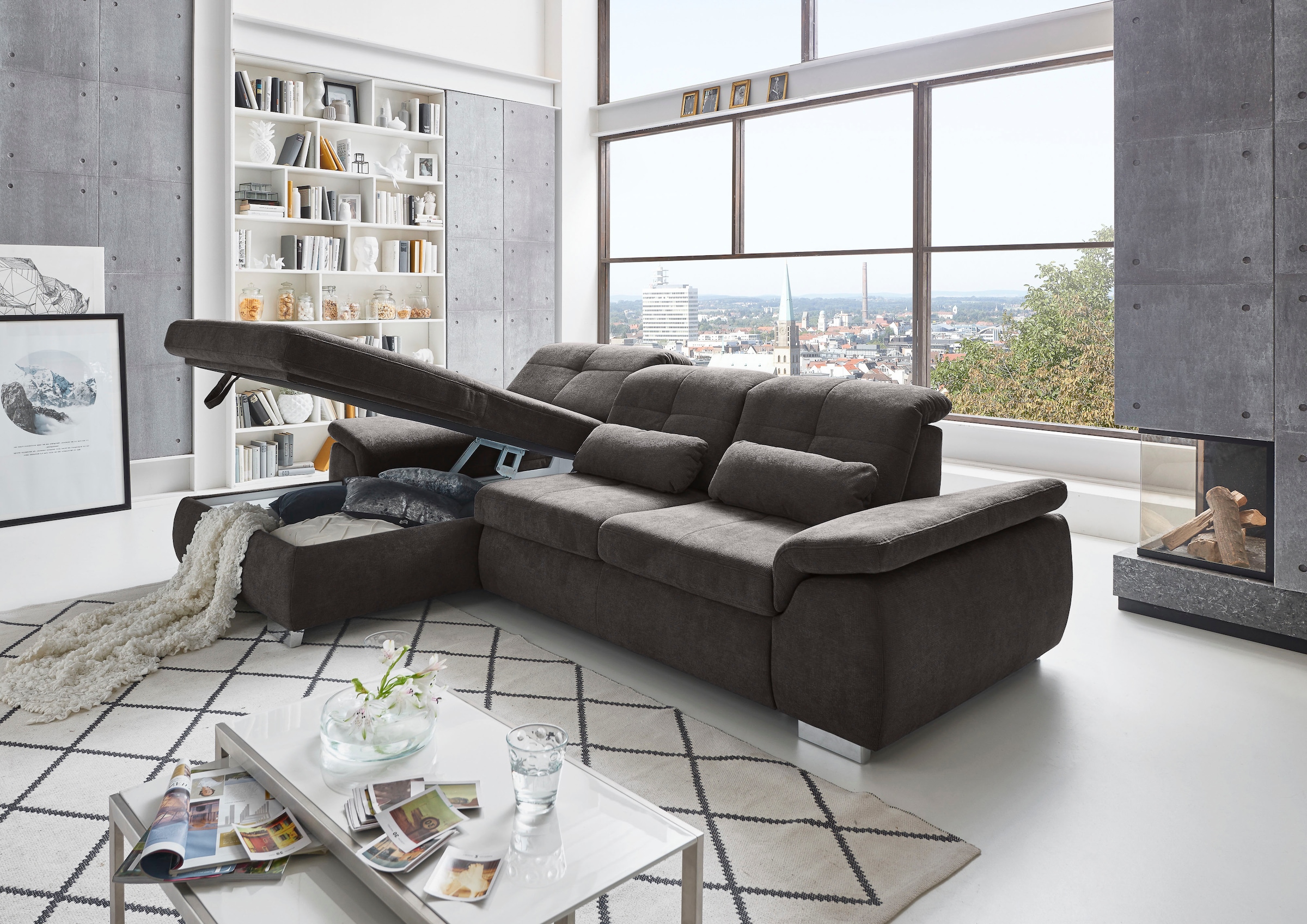 Die PlanBar Ecksofa »MP-IN16037 L-Form mit Federkern-Polsterung«, mit Sitztiefenverstellung & Zierkissen
