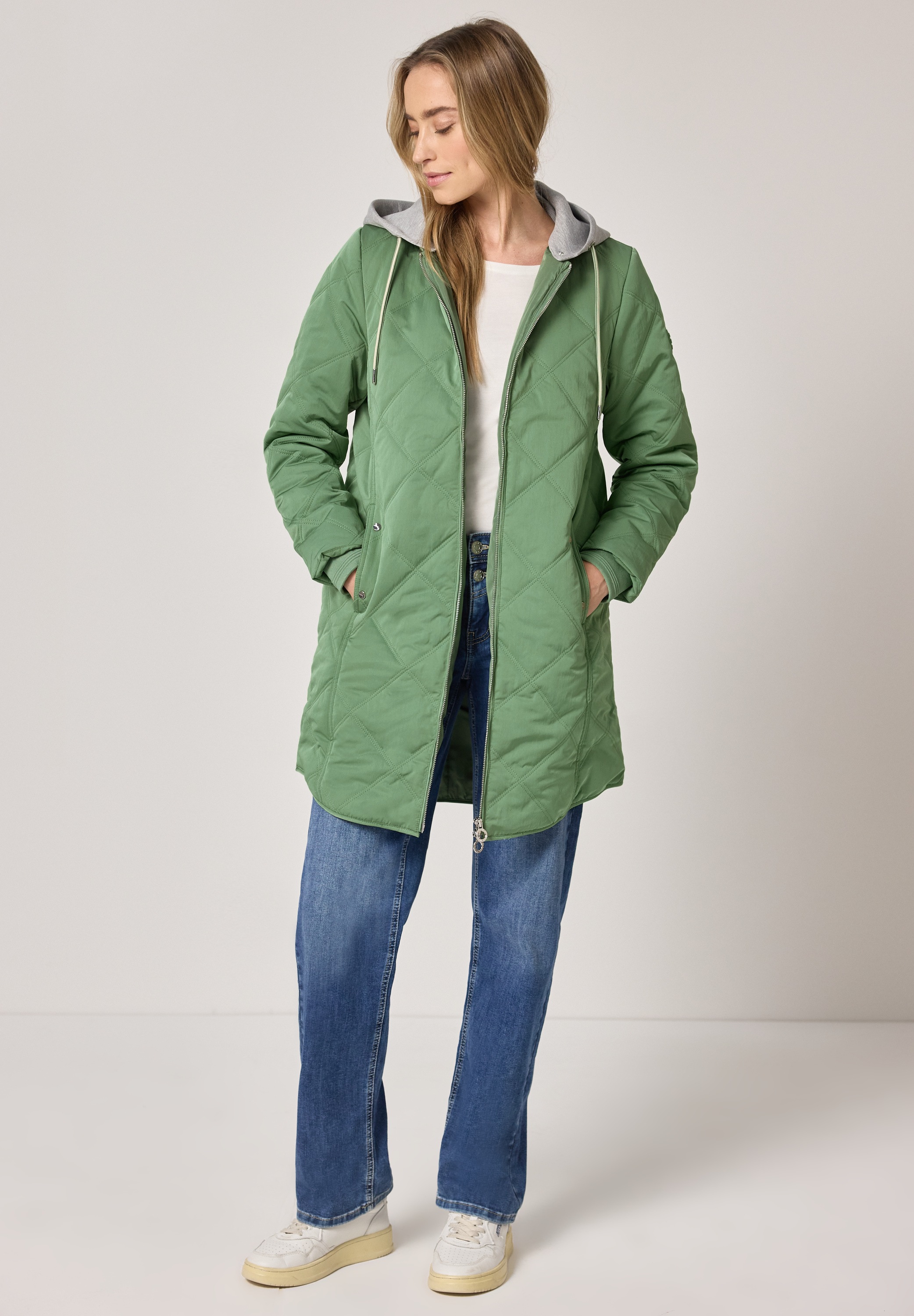 Steppjacke STREET ONE, Damen, Gr. 36, mint breeze, Stoff, Obermaterial: 55% Polyester, 45% Polyamid; Futter: 100% Polyester; Füllung: 100% Polyester; Kapuze: 72% Polyester, 22% Viskose, 6% Elasthan, unifarben, normal ca. Mitte Oberschenkel, ohne Ausschnit 2