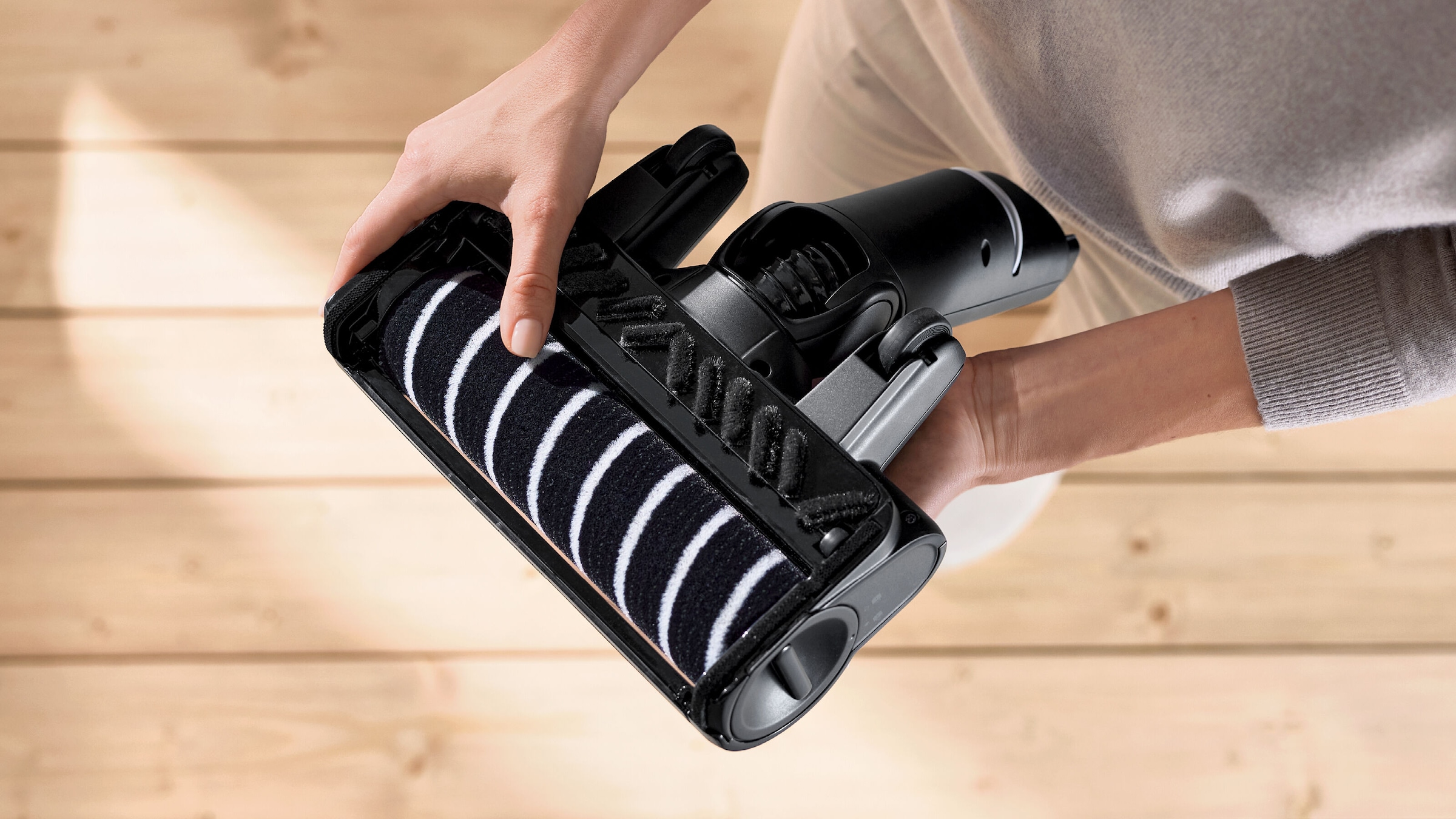 BOSCH Softdüse »Hartboden-Softdüse mit LED-Beleuchtung BHZUNGHF, sanfte Reinigung«, (Packung), ideal für Parkett und Fliesen, Original-Zubehör, schwarz