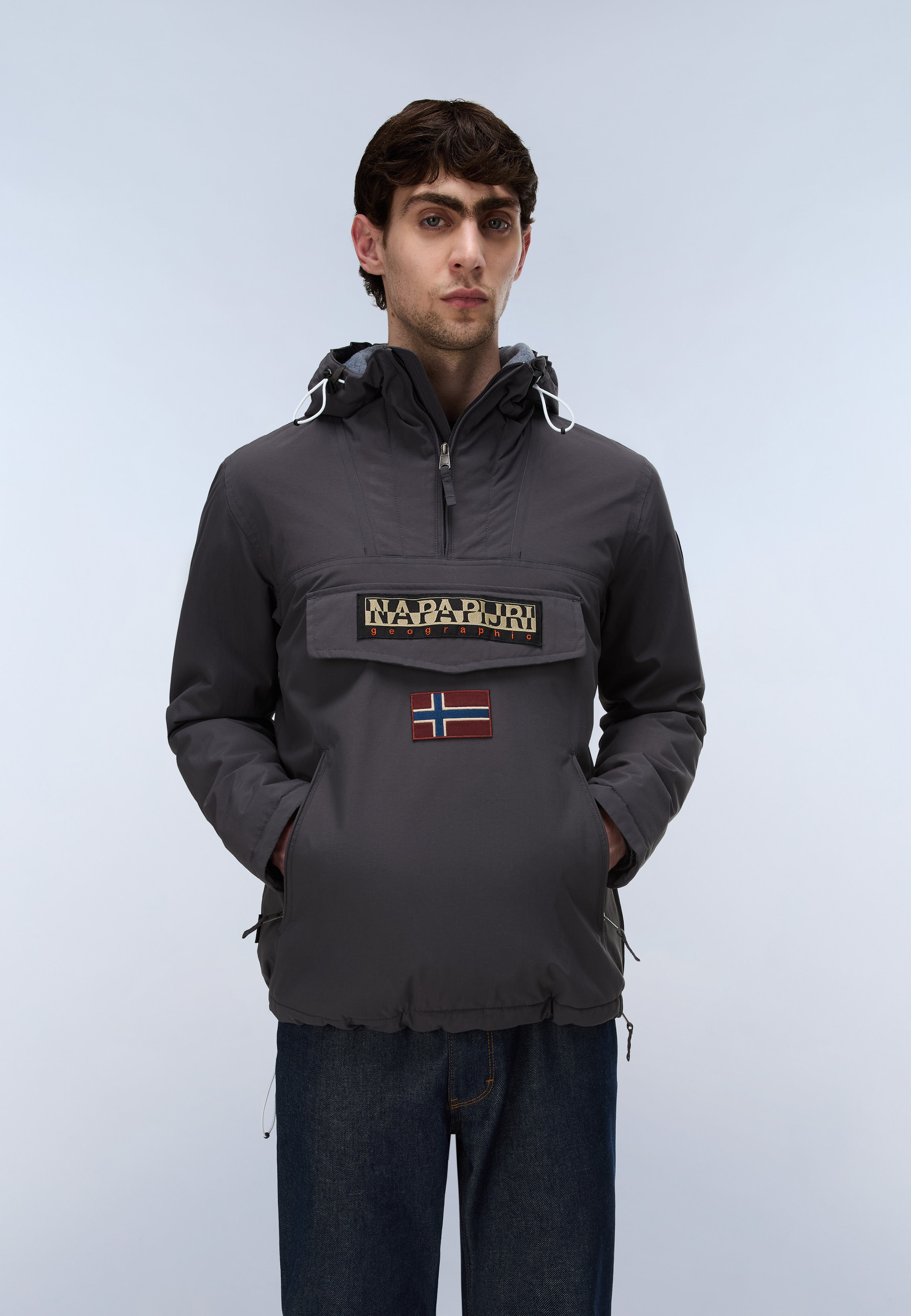 Napapijri Anorak "RAINFOREST POCKET 2 DARK GREY SOLID" mit sportlichem Schnitt, für Erwachsene, aus Polyamid