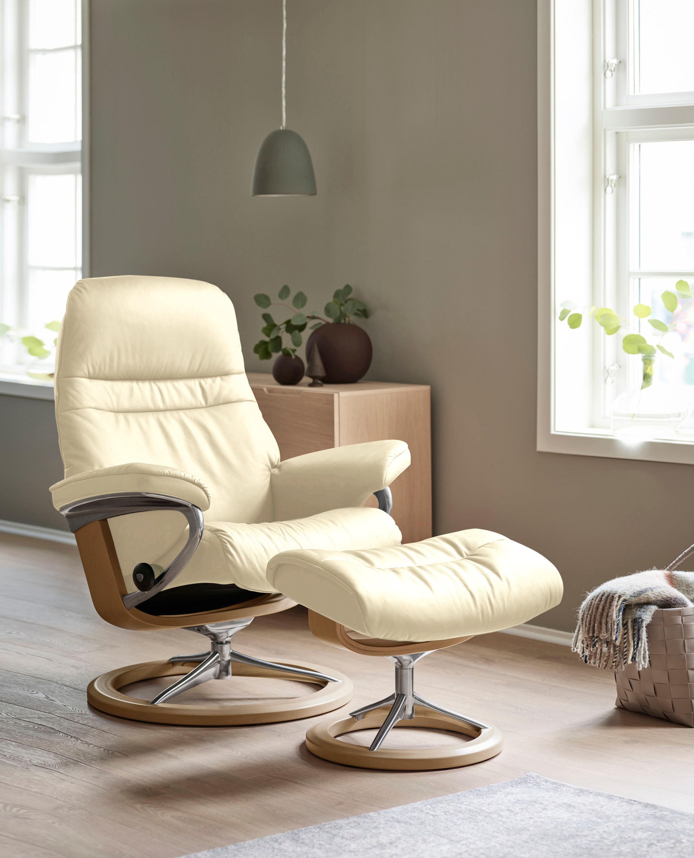 Stressless® Relaxsessel »Sunrise«, (Set, Relaxsessel mit Hocker), mit Signature Base, Größe S, Gestell Eiche
