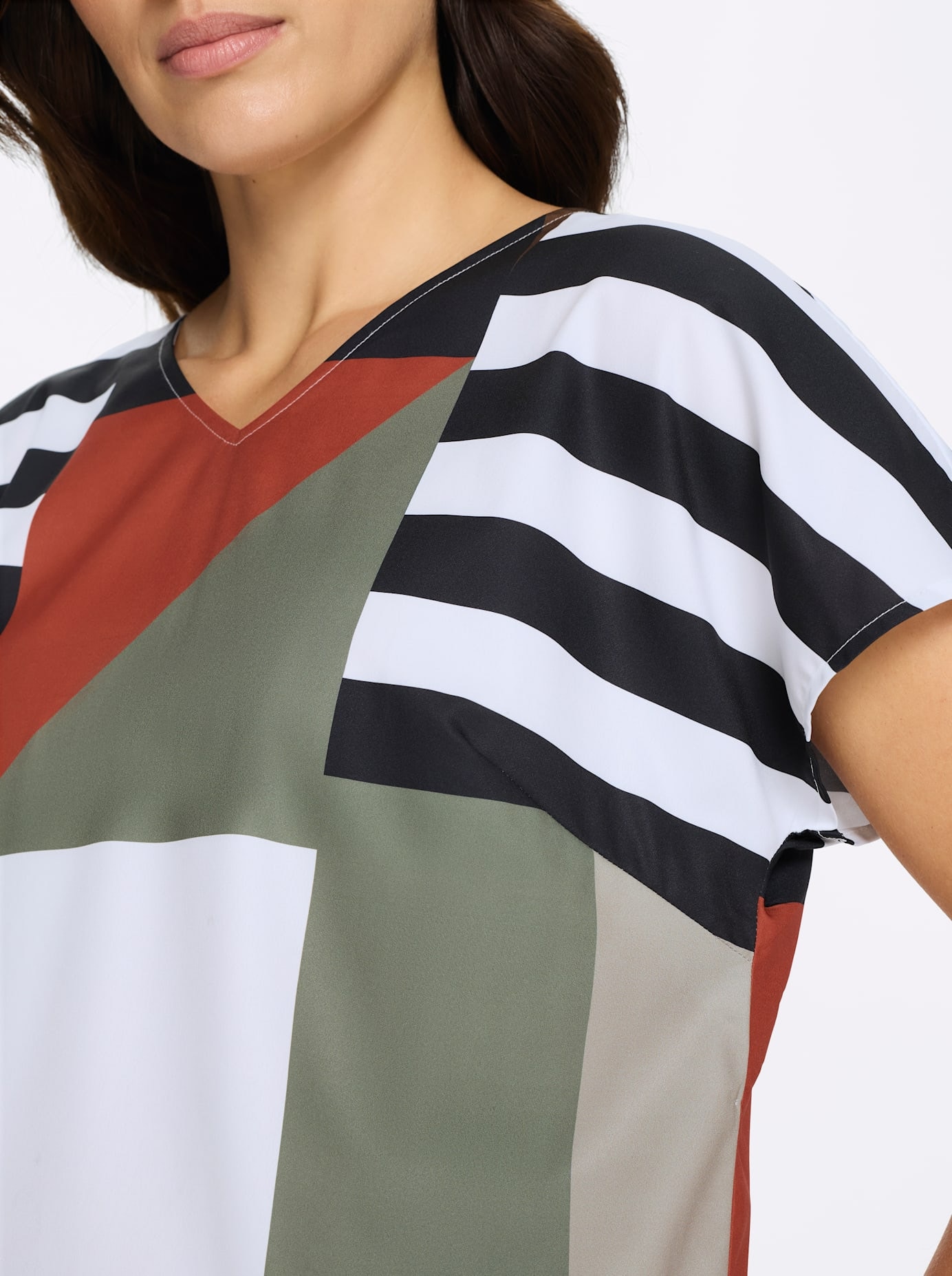 Classic Basics Schlupfbluse