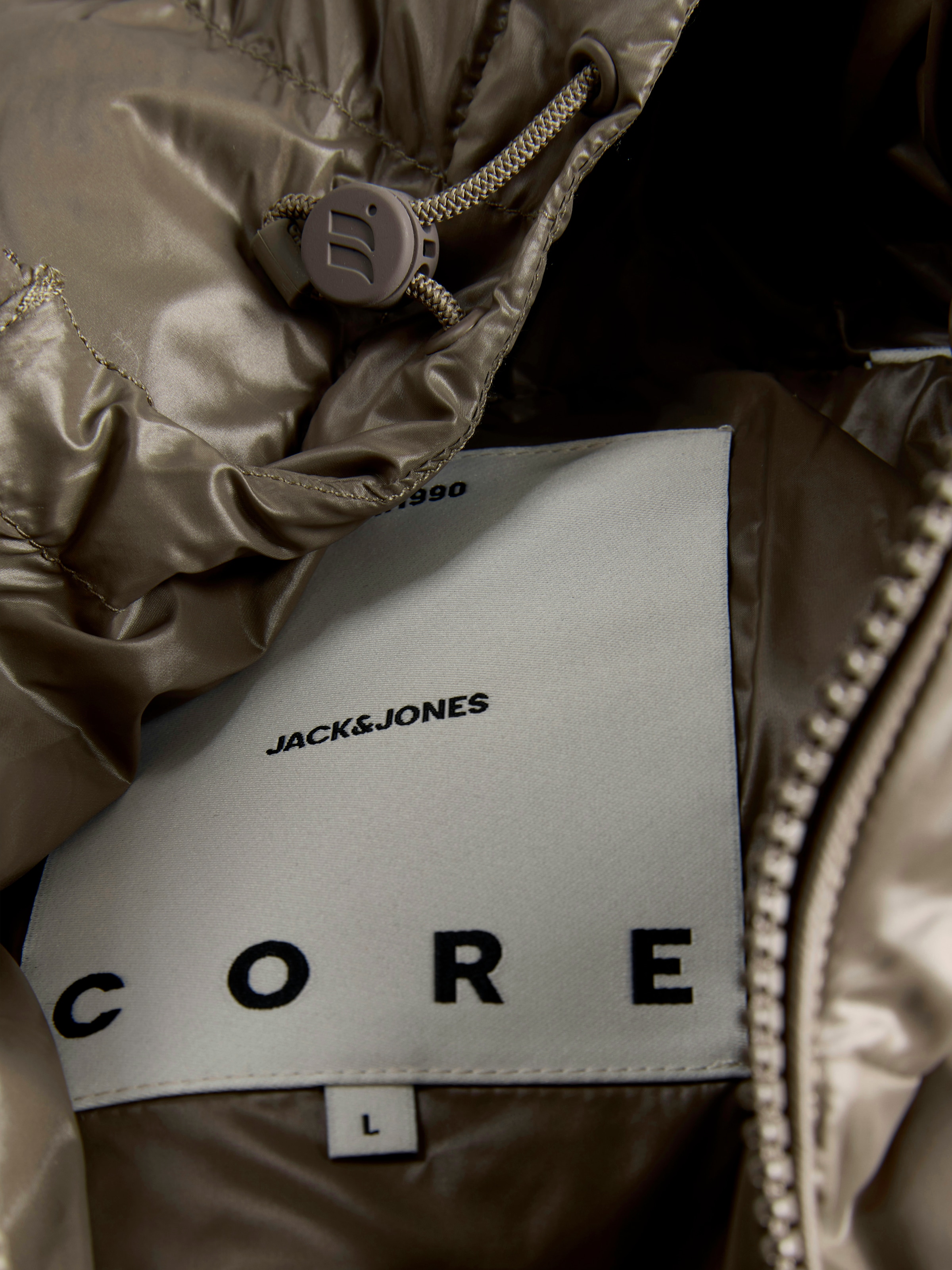 Jack & Jones Steppjacke »JCOCLUB SHINY PUFFER JACKET BF« mit Kapuze Kunstfaser, regular fit