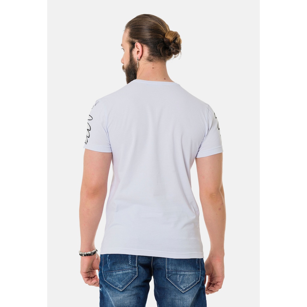 Cipo &amp; Baxx T-Shirt in rockigem Look SV6817
