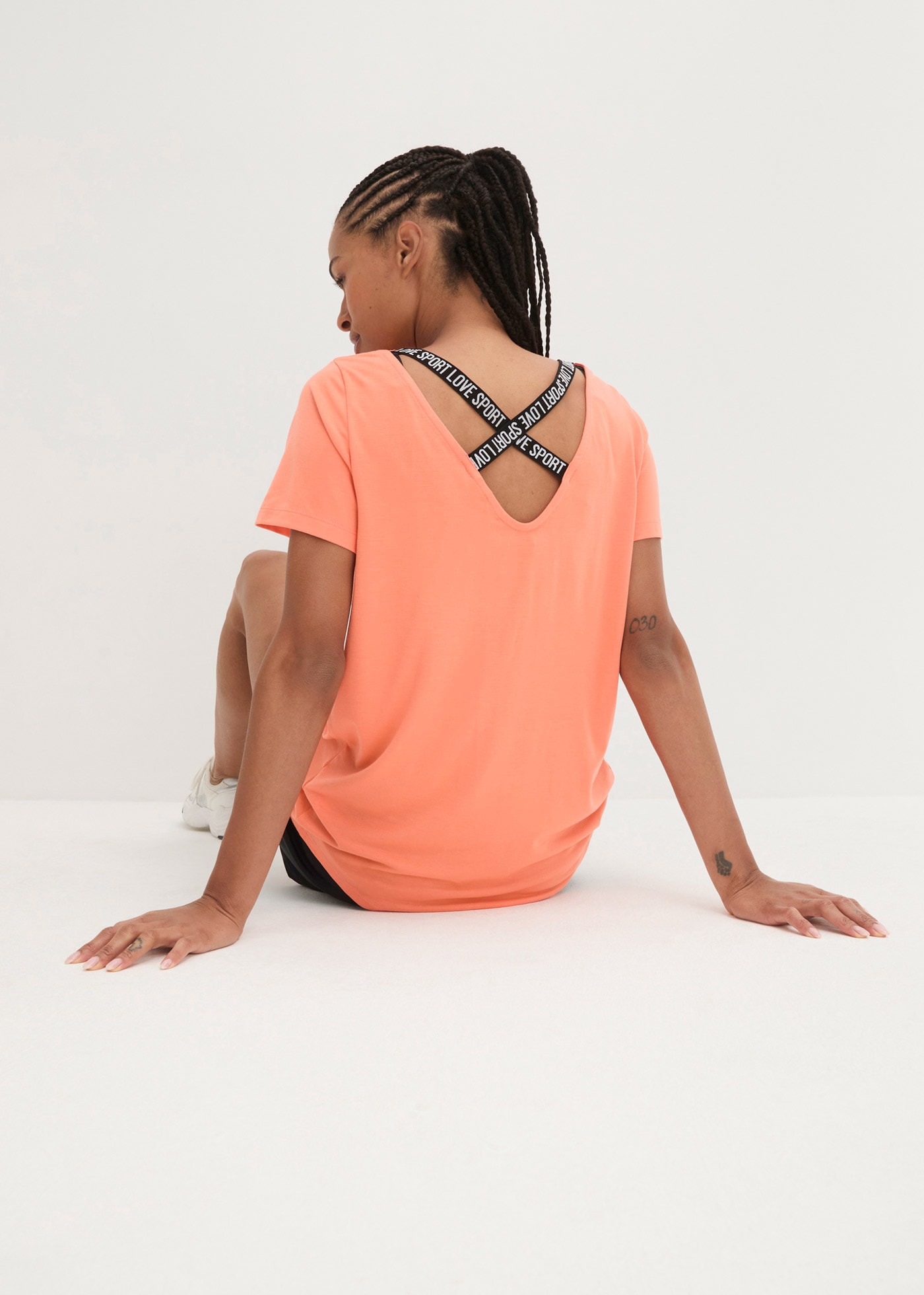 bonprix T-Shirt Loose Fit, Kurzarm-Design, für sportliche Aktivitäten