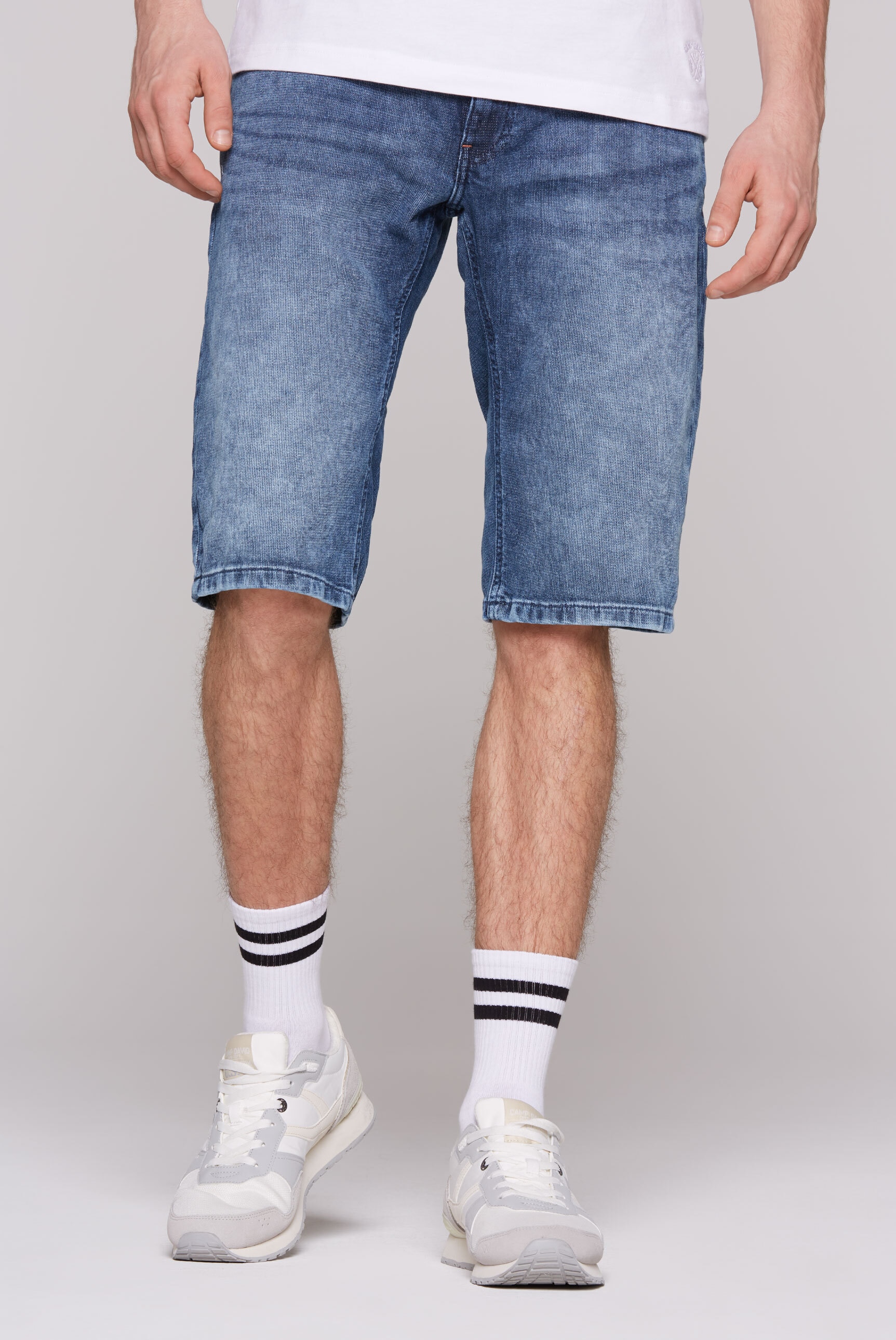 CAMP DAVID Jeansshorts, mit normaler Leibhöhe