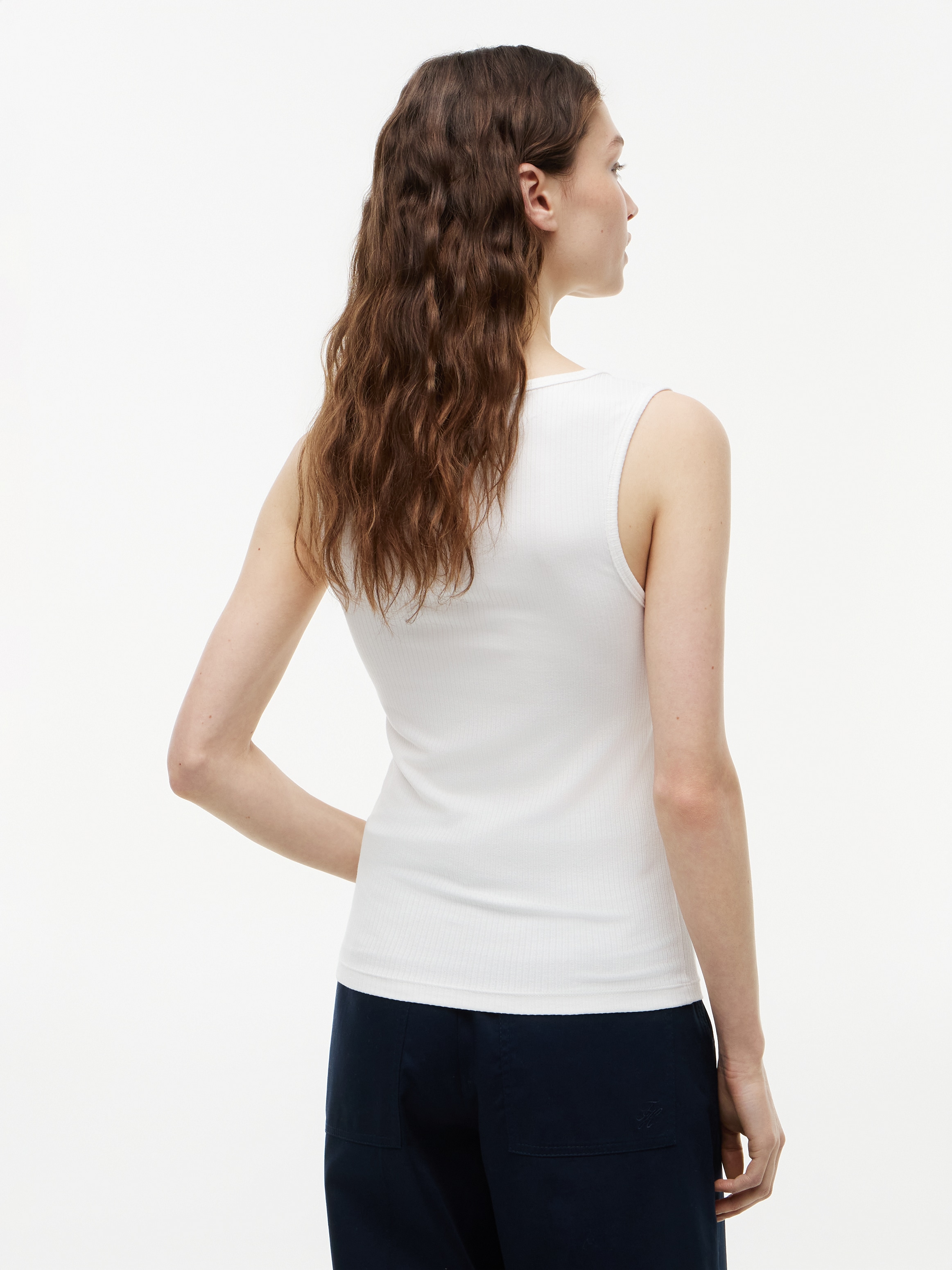 Tommy Hilfiger Tanktop »GOLD BUTTON U-NK TANK« Viskosemischung, goldfarbene Knöpfe