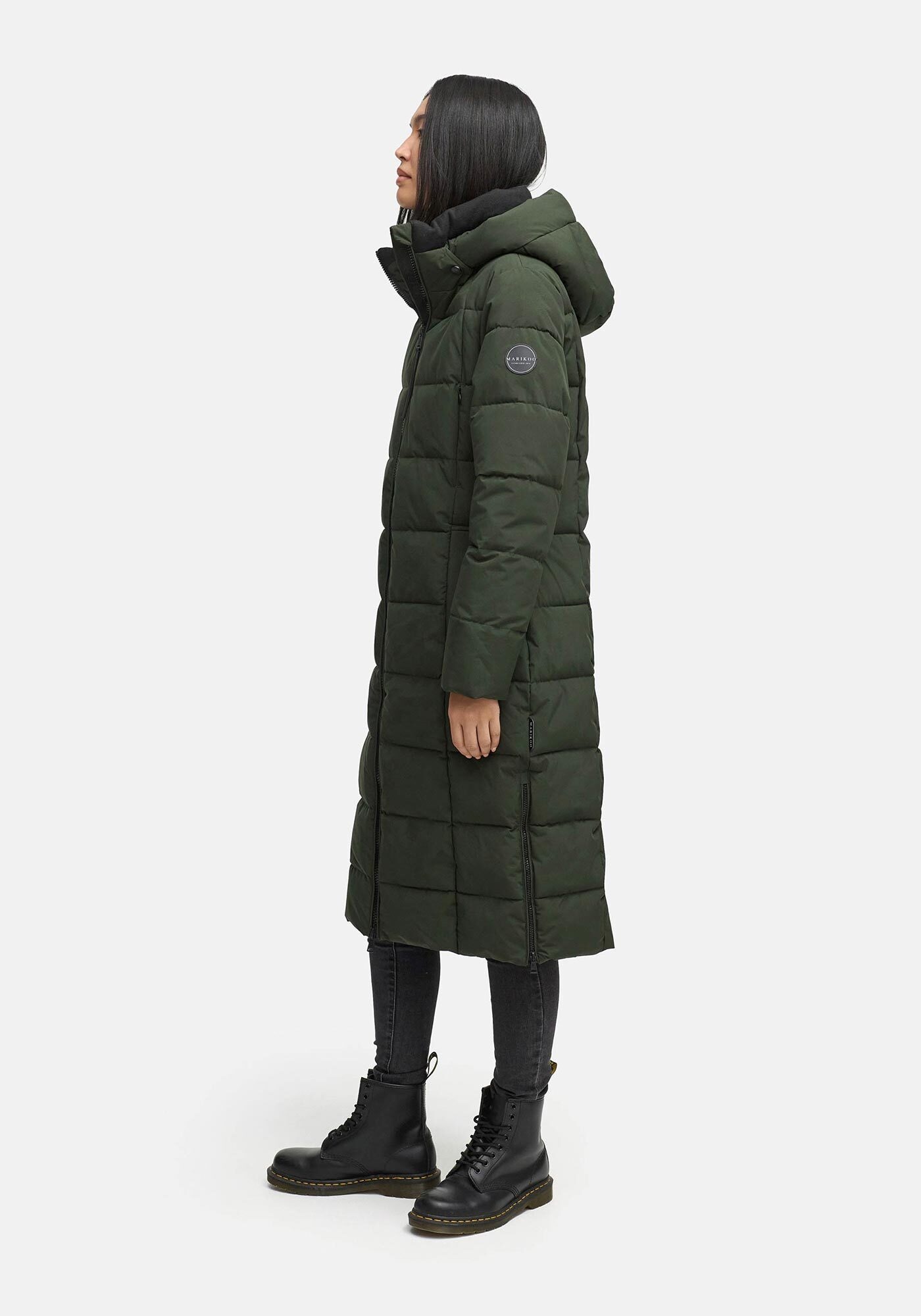 Marikoo Winterjacke »Lanitaa«, Windschutz durch hochschließenden Kragen