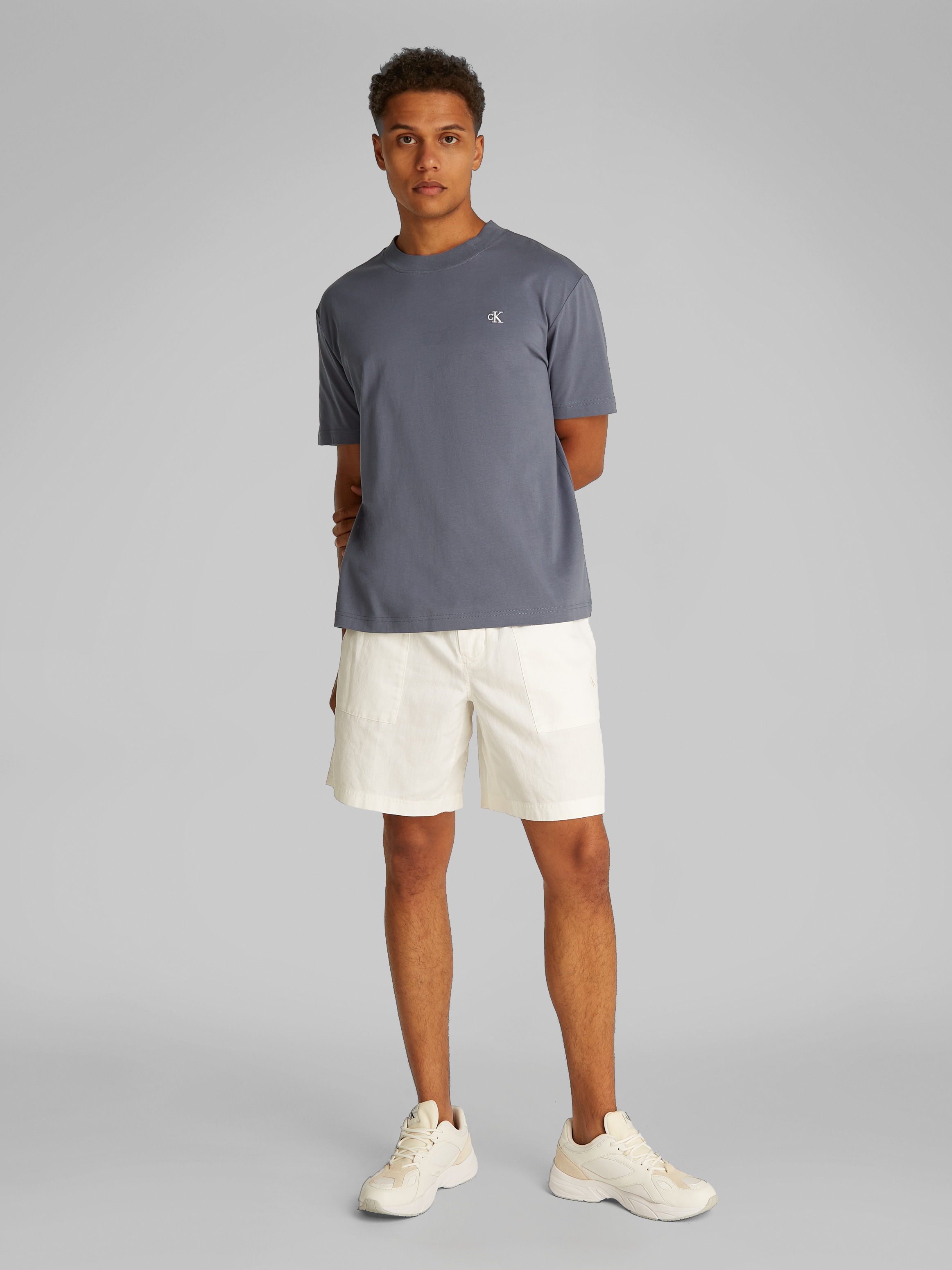 Calvin Klein Jeans T-Shirt »SERIF FONT GRAPHIC TEE«, mit großem Logo am Rücken