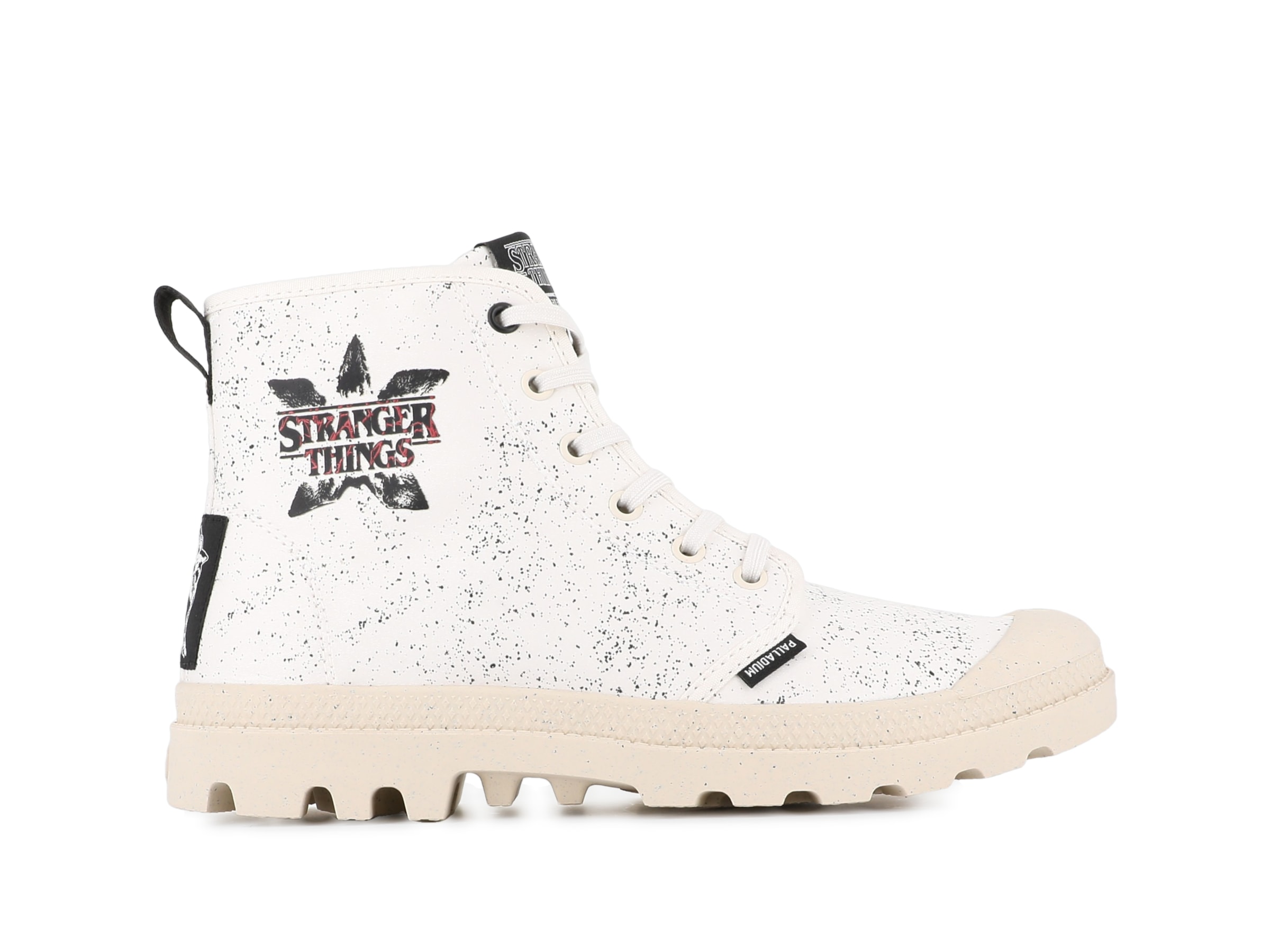 Palladium Schnürboots »STRANGER THINGS X PAMPA DEMODOG«, Schnürstiefel aus Canvas mit Print