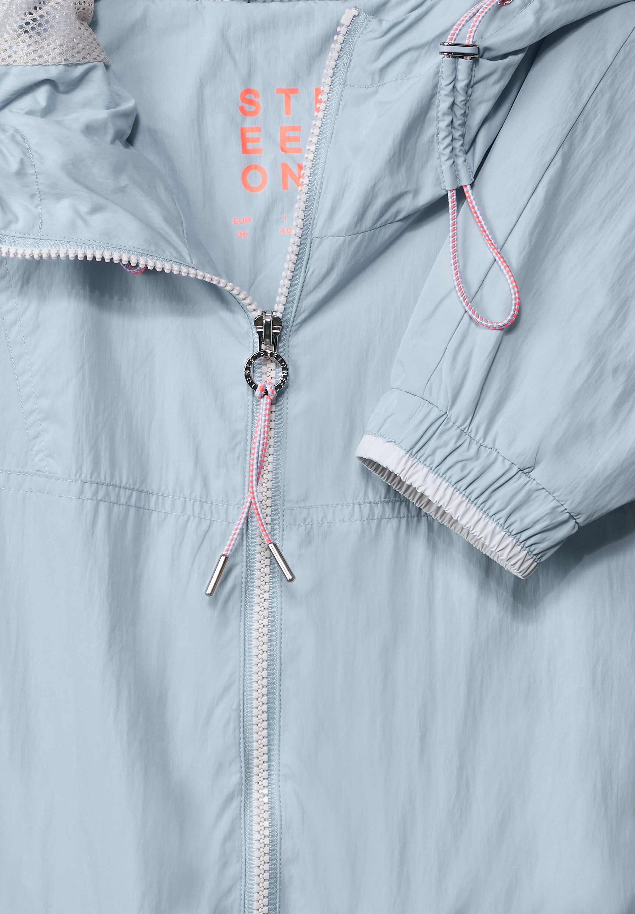 STREET ONE Windbreaker, mit Kapuze, in Unifarbe