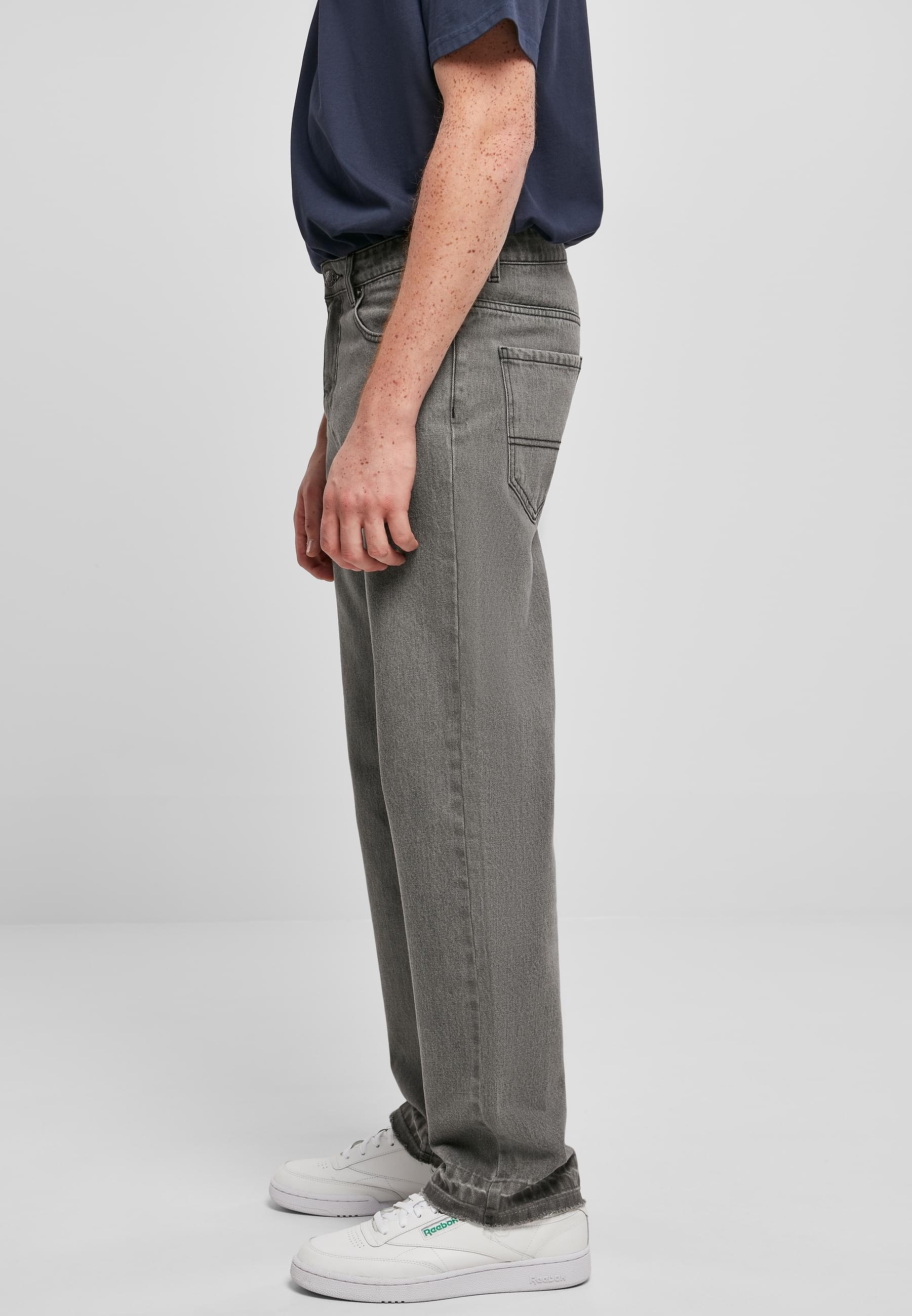 URBAN CLASSICS Bequeme Jeans »Urban Classics Herren Open Edge Loose Fit Jeans«, (1 tlg.)