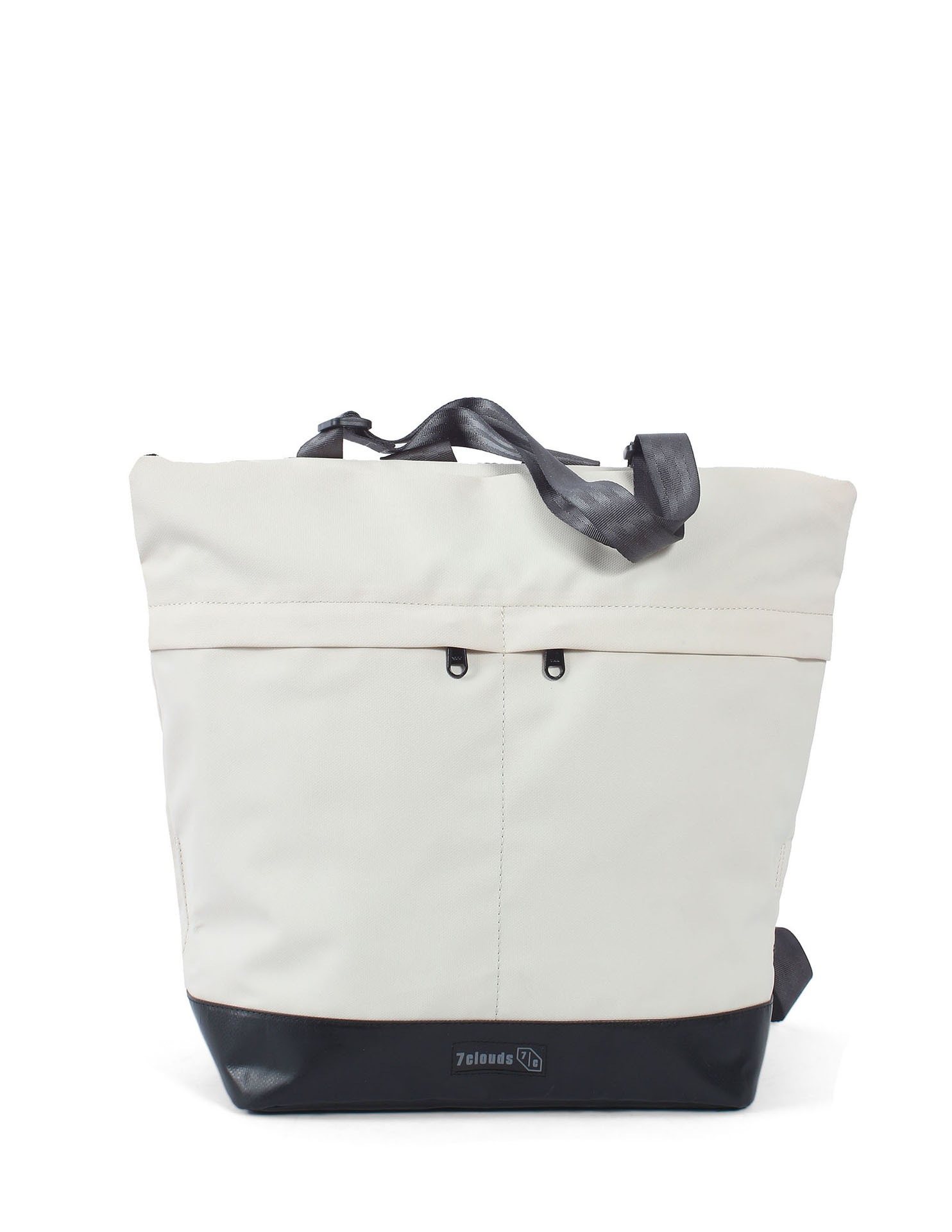 7clouds Cityrucksack "Simse 7.1" mit recyceltem PET