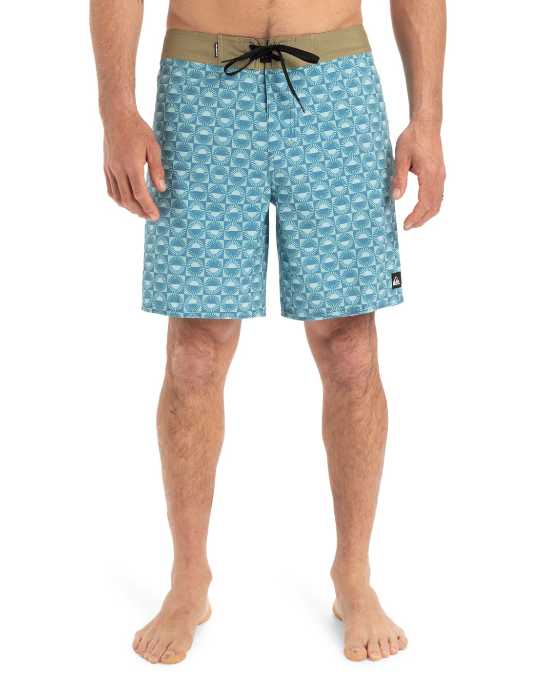 Quiksilver "Surfsilk Straight Leg 18""