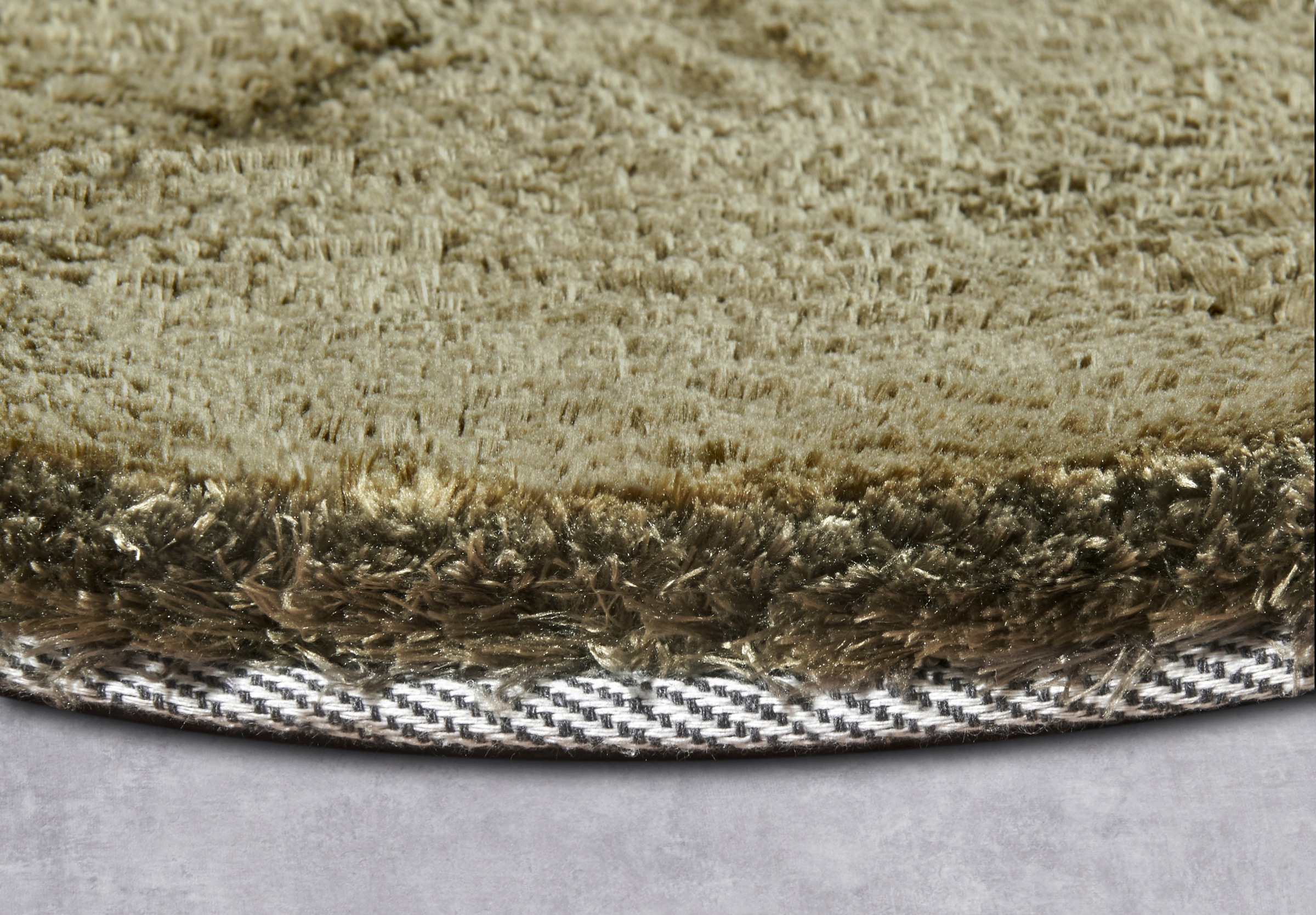 ELLE DECORATION Hochflor-Teppich »Calida«, rund, 28 mm Höhe, Langflor, Shaggy, einfarbig, flauschig, weich, glänzend, modern, uni