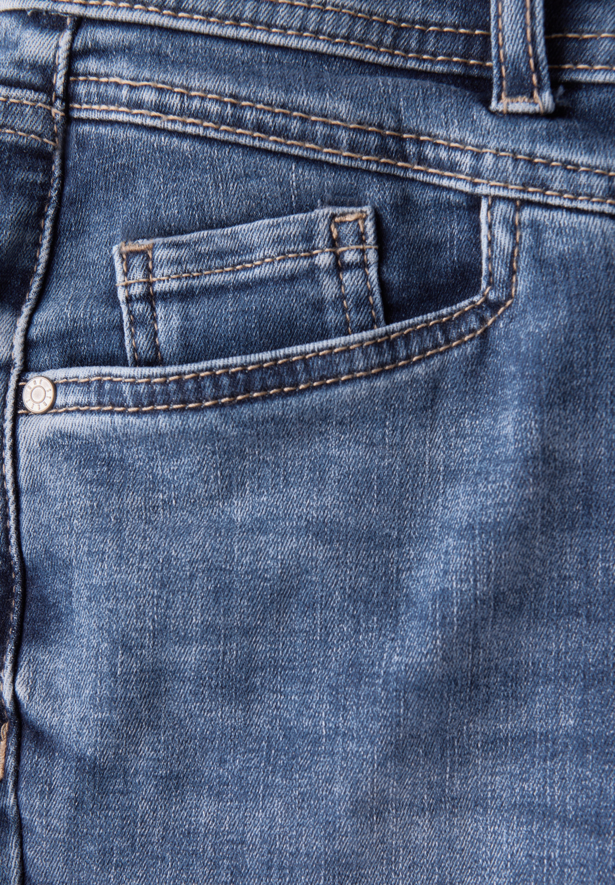 STREET ONE Slim-fit-Jeans, aus Baumwolle mit Stretchanteil