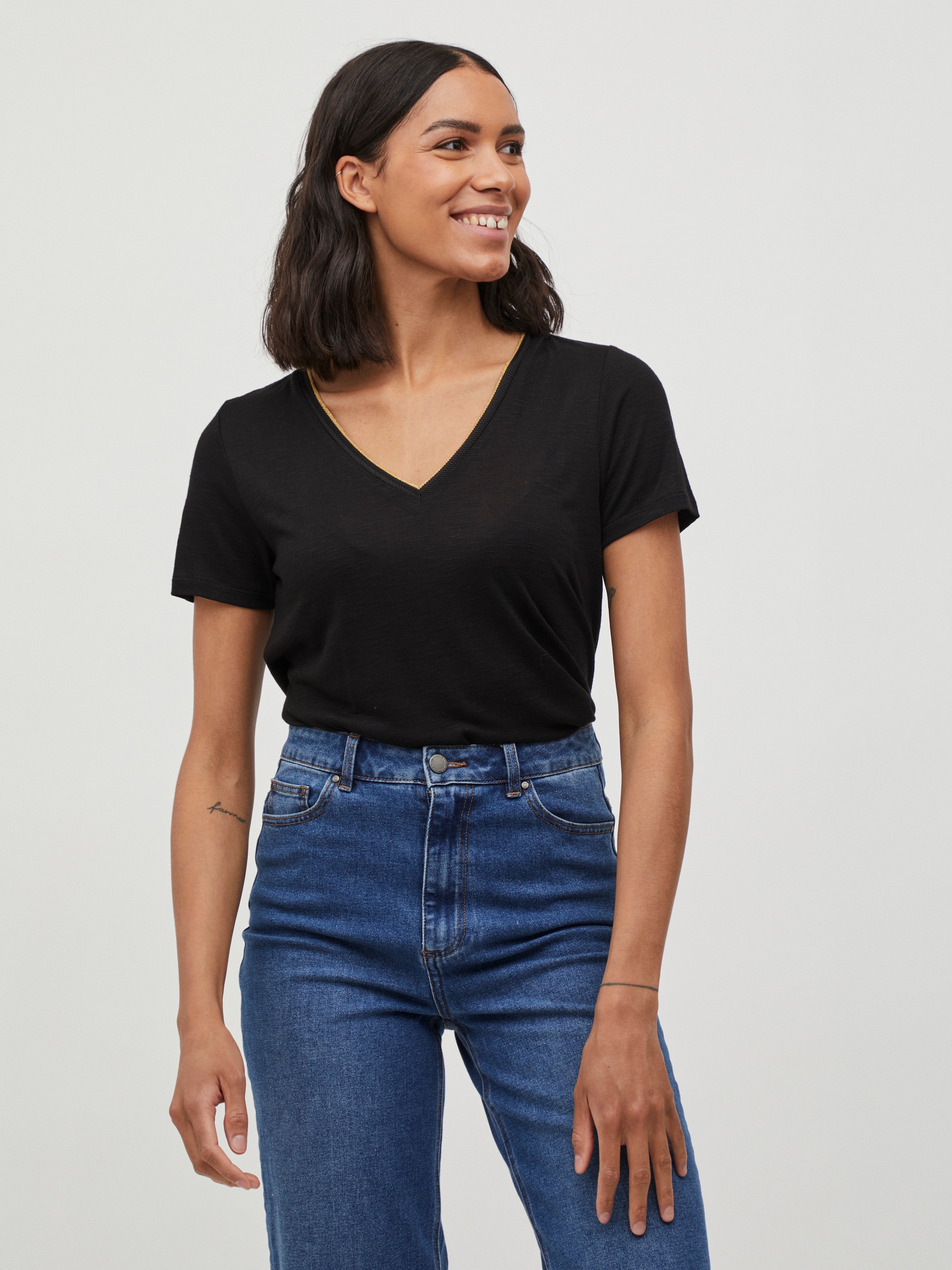 Vila T-Shirt "VINOEL S/S TOP - NOOS" Viskosemischung, regular fit