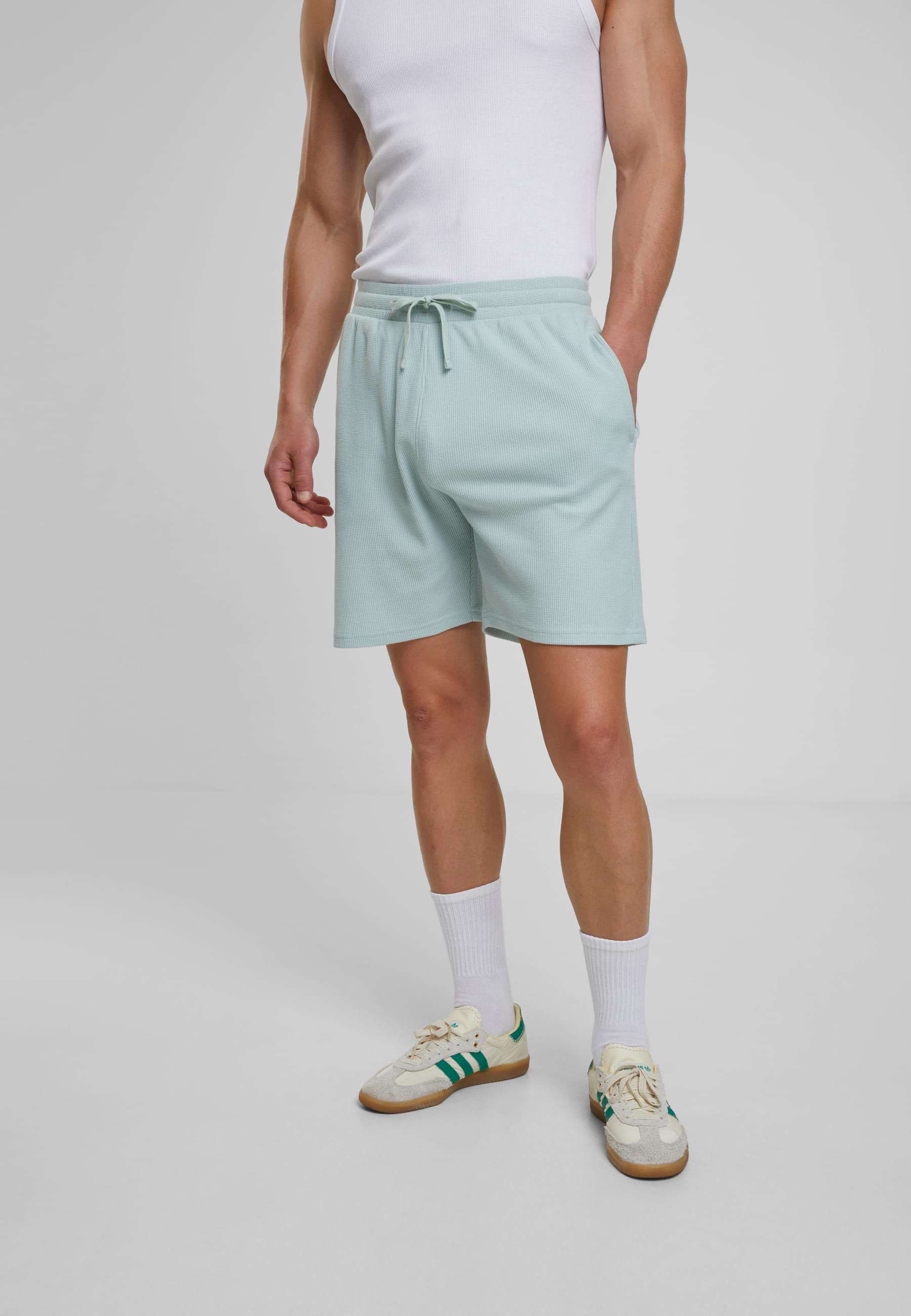URBAN CLASSICS Sweatshorts »Urban Classics Herren Waffle Sweat Shorts«, (1 tlg.)