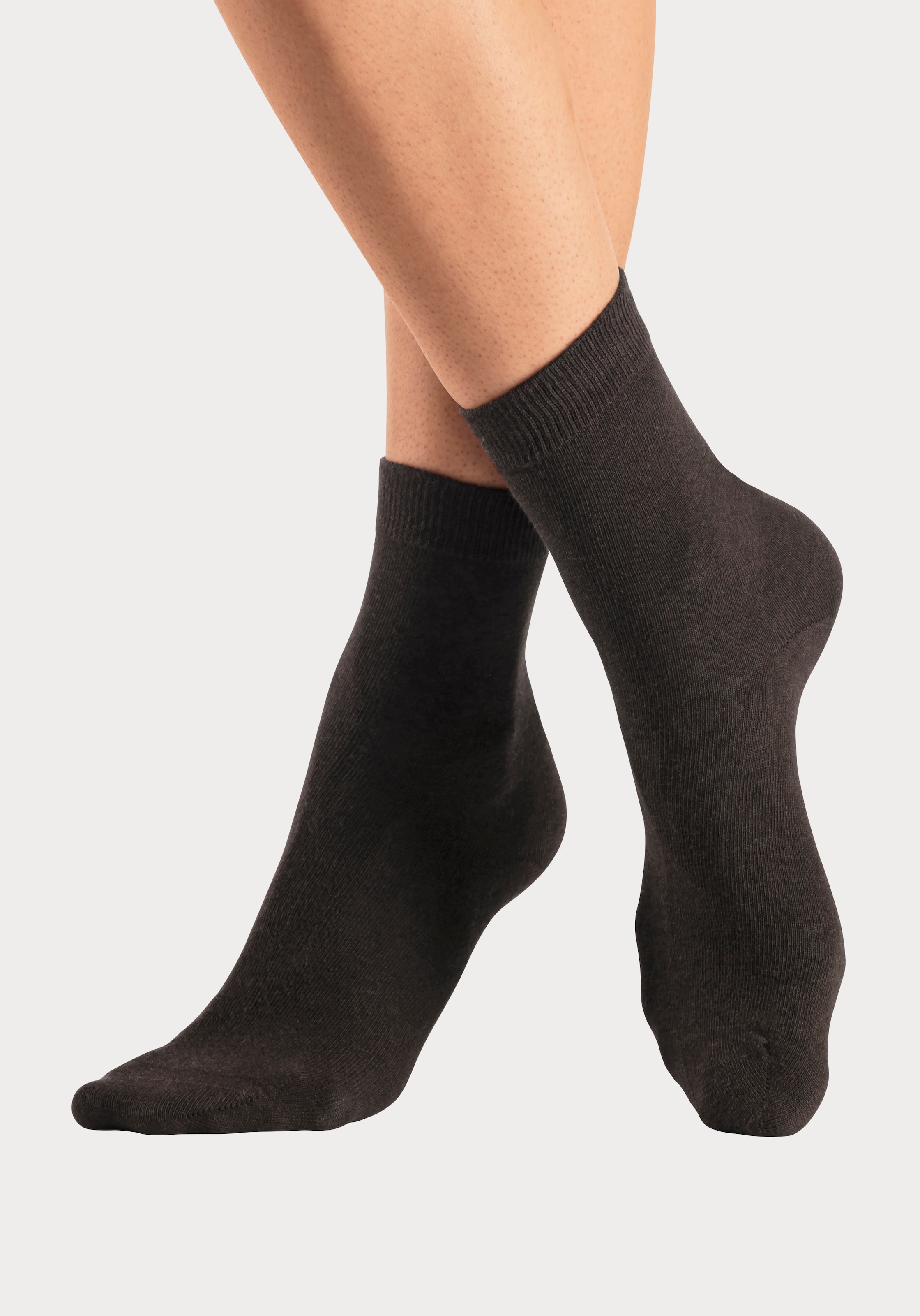 LASCANA Basicsocken, (Packung, 7 Paar), in bunten Melange-Farben