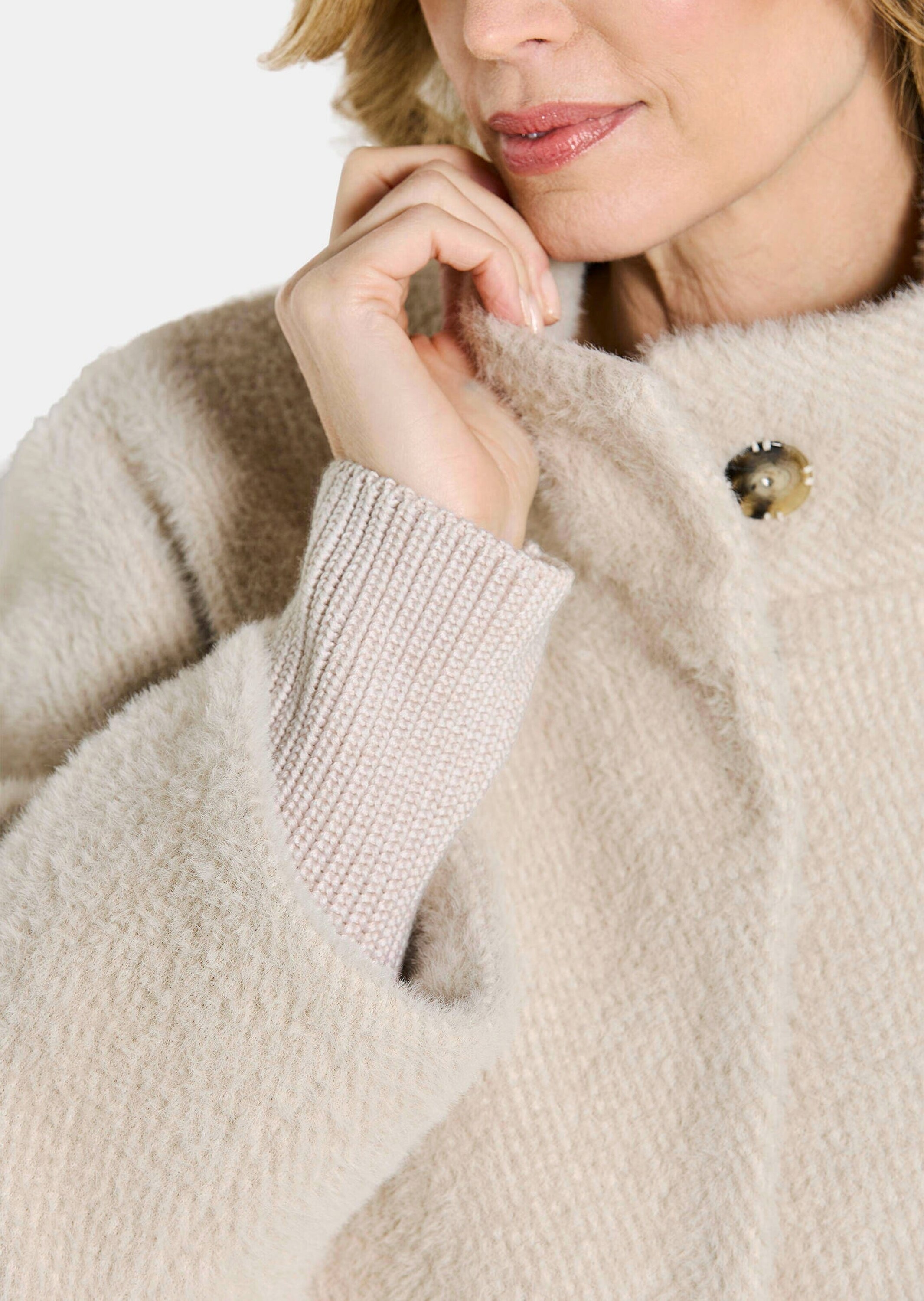 GOLDNER Kurzjacke »Kurzgröße Modische Jacke mit Strickbündchen«