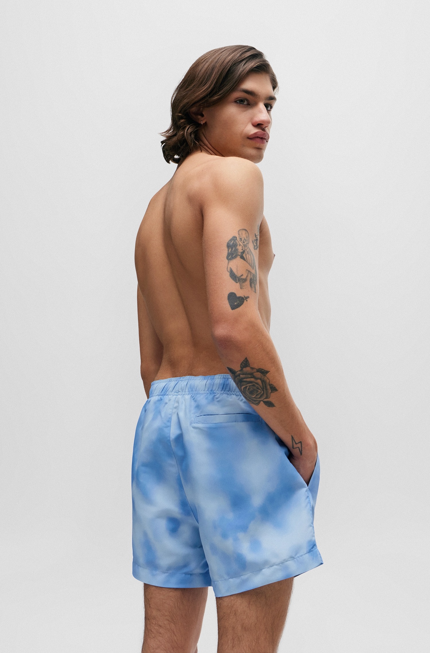 HUGO Underwear Badeshorts "WES", mit Batik-Print günstig online kaufen