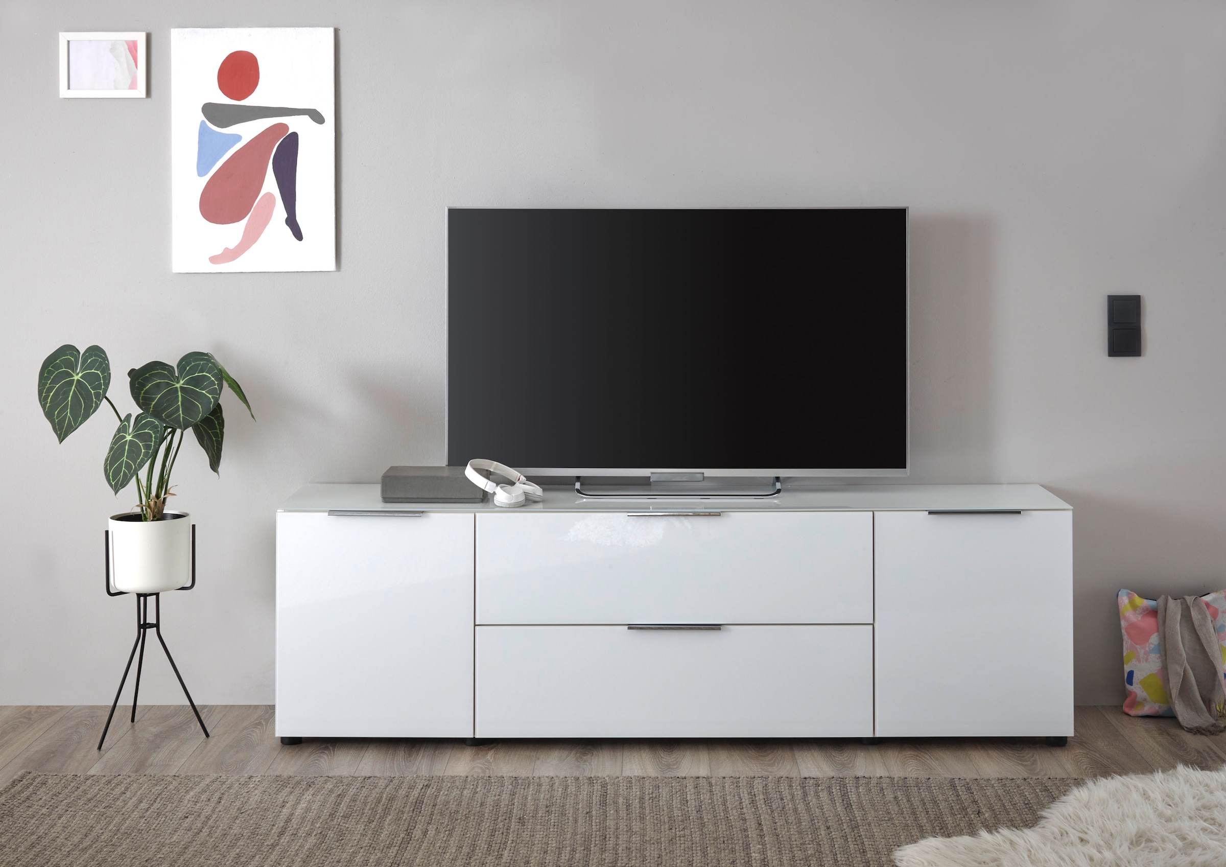 HBZ Lowboard »Santorin TV Möbel bis 65 Zoll, Stellmaß BxHxT 180x55x40 cm«, (1 St.), Mit 2 Türen mit Softclose, 1 Schubkasten, Glasfront und Glasoberboden