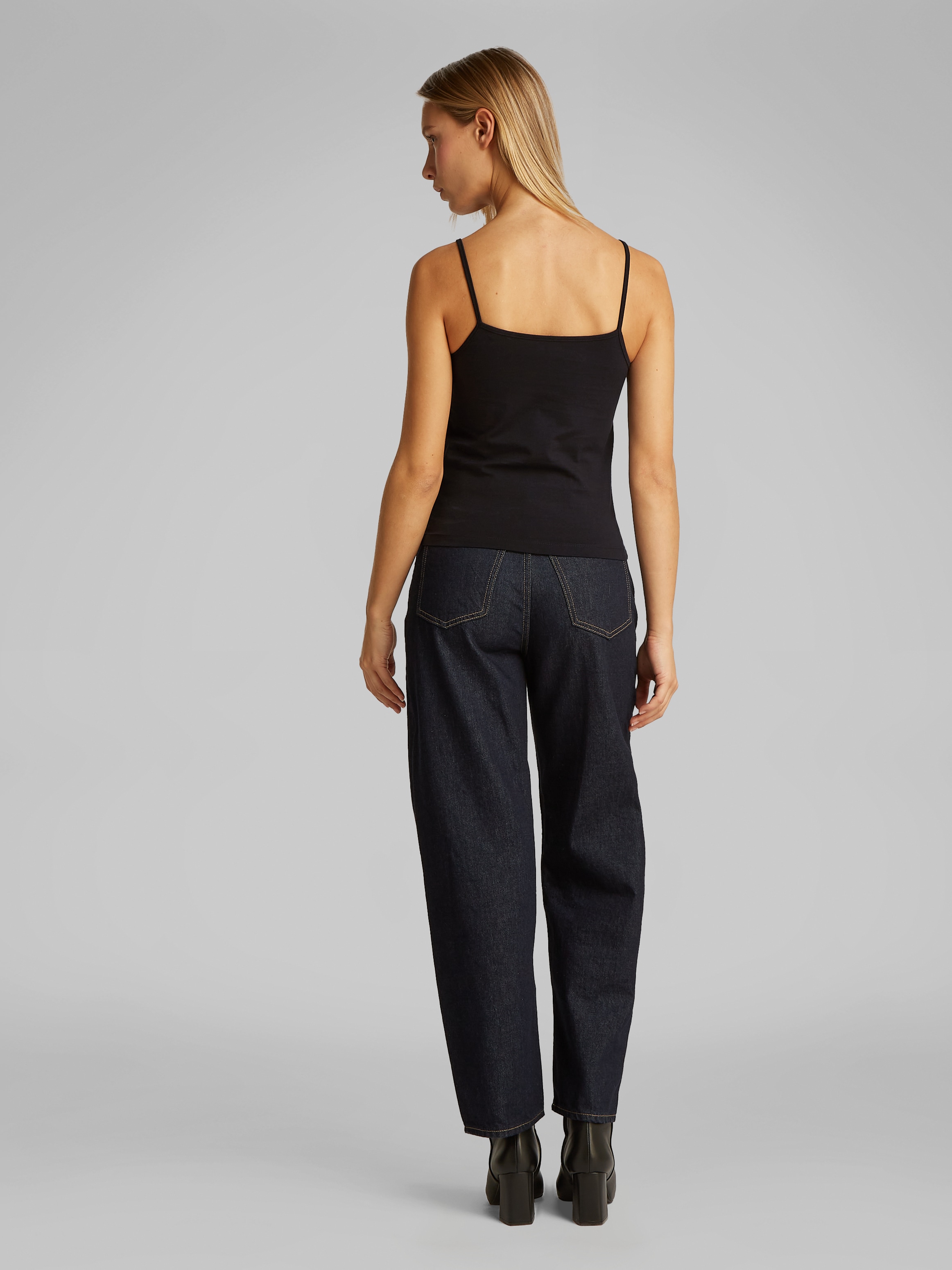 Calvin Klein Jeans T-Shirt »MONOLOGO STRAPPY TANK TOP«, mit Logomarkenpatch