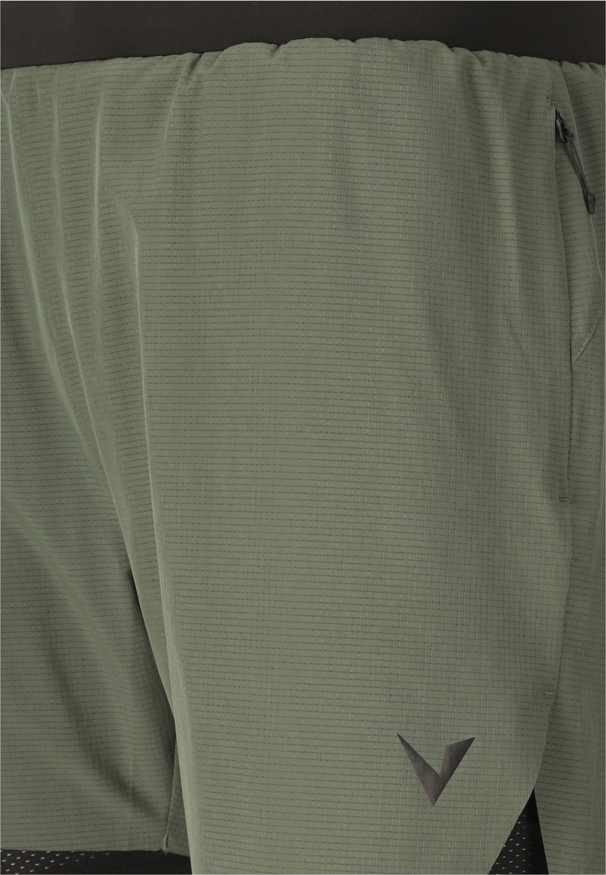 Virtus Shorts »Ado«  mit 4-Wege-Stretch