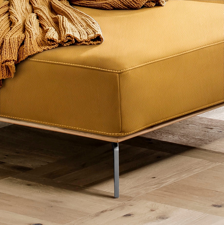 W.SCHILLIG Ecksofa »run, Designsofa mit tollem Sitzkomfort, L-Form«, mit elegantem Holzsockel, Füße in Chrom glänzend, Breite 279 cm
