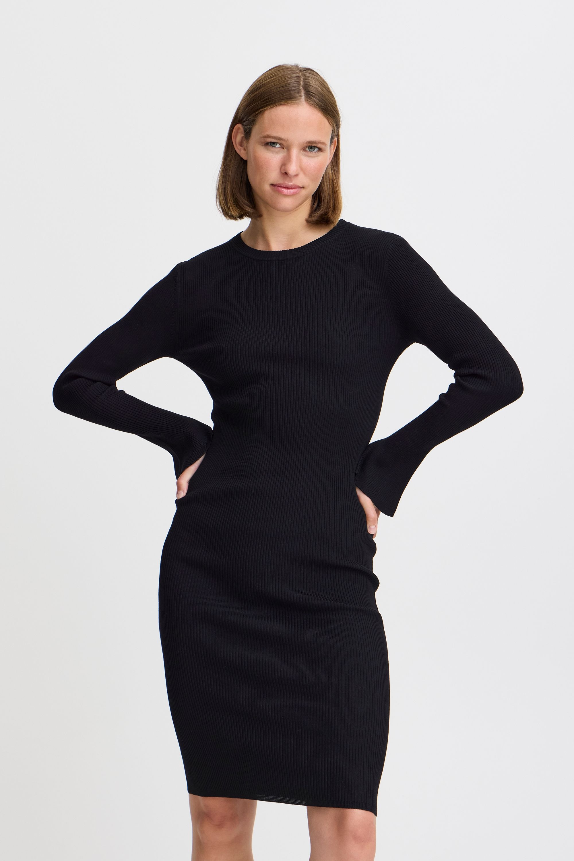 b.young Strickkleid »Strickkleid BYMMMORLA RIB DRESS -«