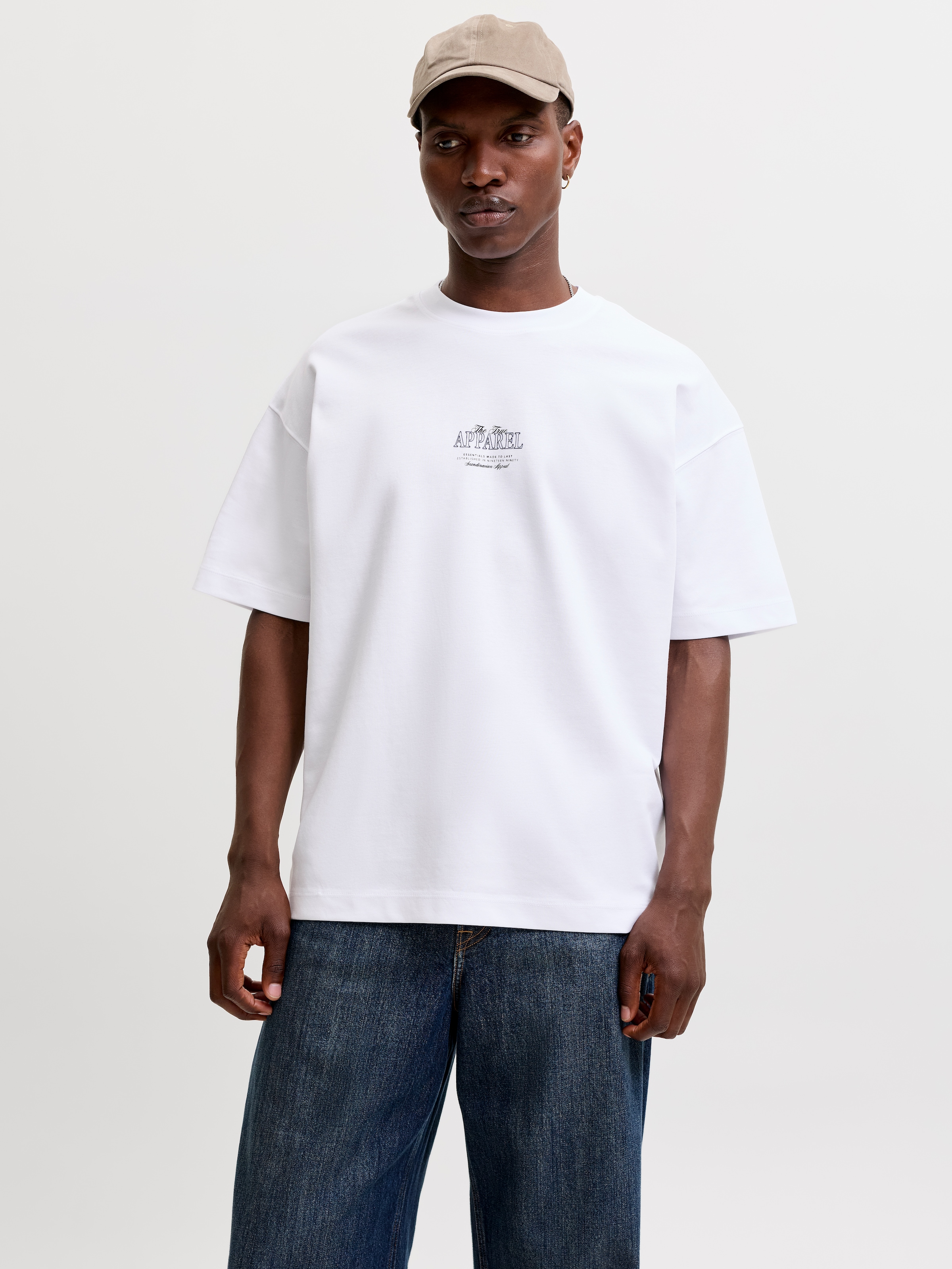 Jack & Jones T-Shirt »JJEBARRON STUDIO TEE SS O-NECK SN« Baumwollmischung, loose fit