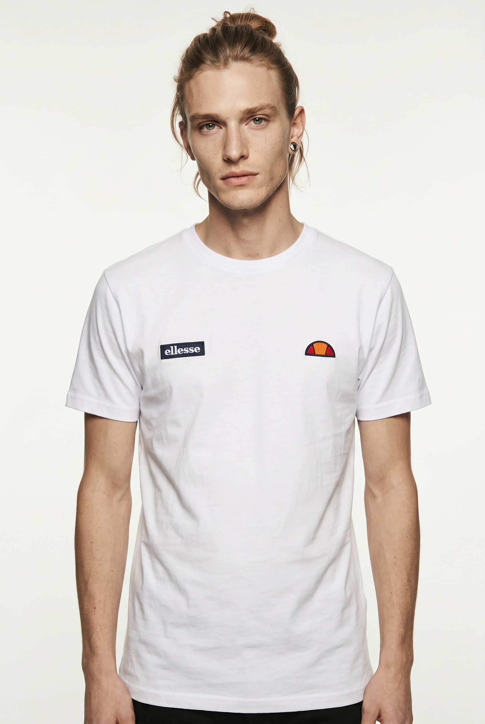 Ellesse "FLORAN TEE" mit Rundhalsausschnitt, Kurzarm-Design, aus Baumwolle, normale Länge