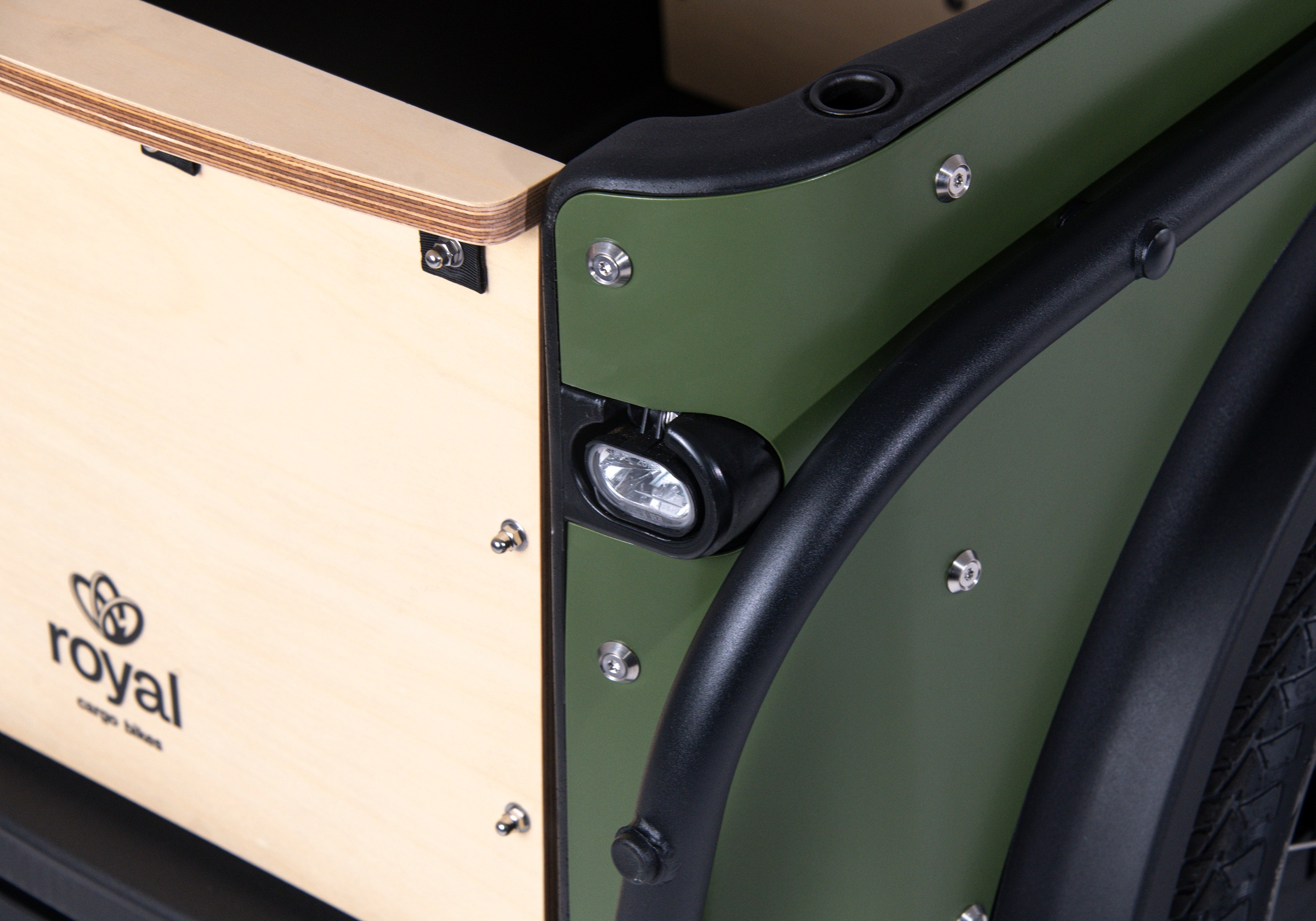 Royal Cargo Bikes »Cargo 3W Premium 17,5Ah / 630 Wh 24 / 26 Zoll weiß« 7 Gang Shimano Nexus Schaltwerk Nabenschaltung Mittelmotor 250 W