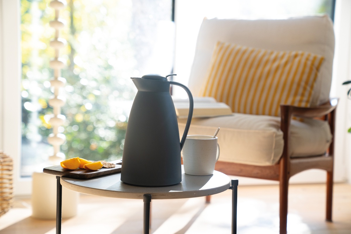 Alfi Isolierkanne »ECO, mit Hartglaseinsatz« 1 l 1 Stk. tlg. 12h heiß & 24h kalt, Drehverschluss mit bequemem Druckknopf