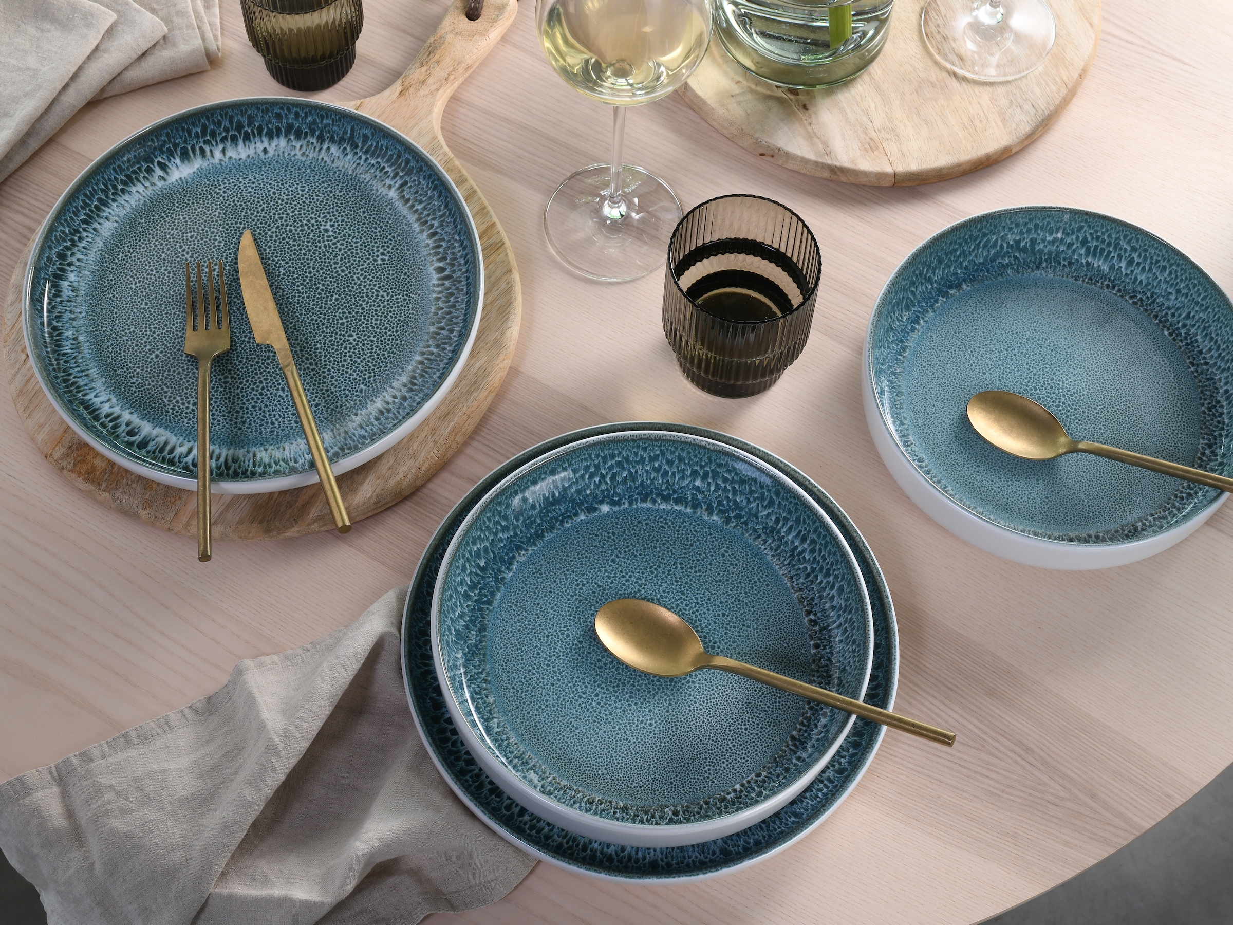 OTTO home Tafelservice »Teller Set, modernes Geschirr-Set, Service Novalee« hohe Haltbarkeit, spülmaschinen- & mikrowellengeeignet, Reaktivglasur