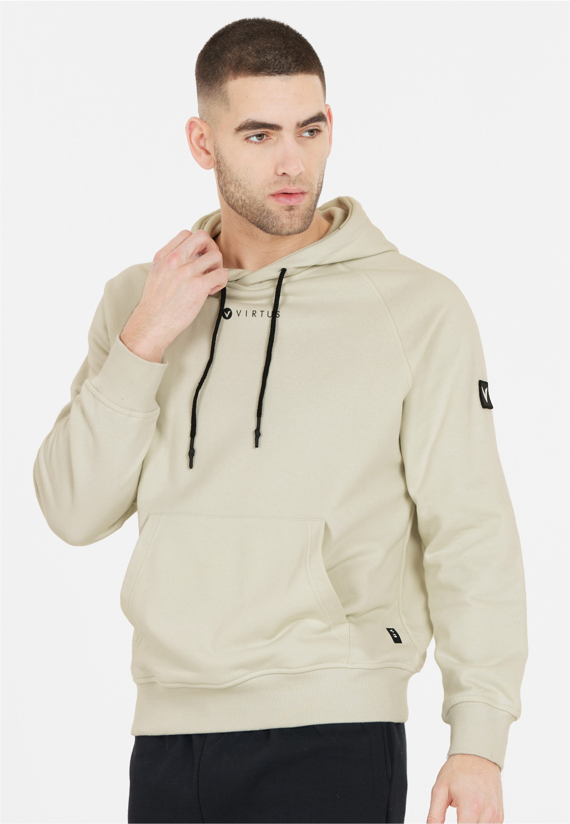 Virtus Sweatshirt »Dustin«, aus weichem Material mit subtilen Details