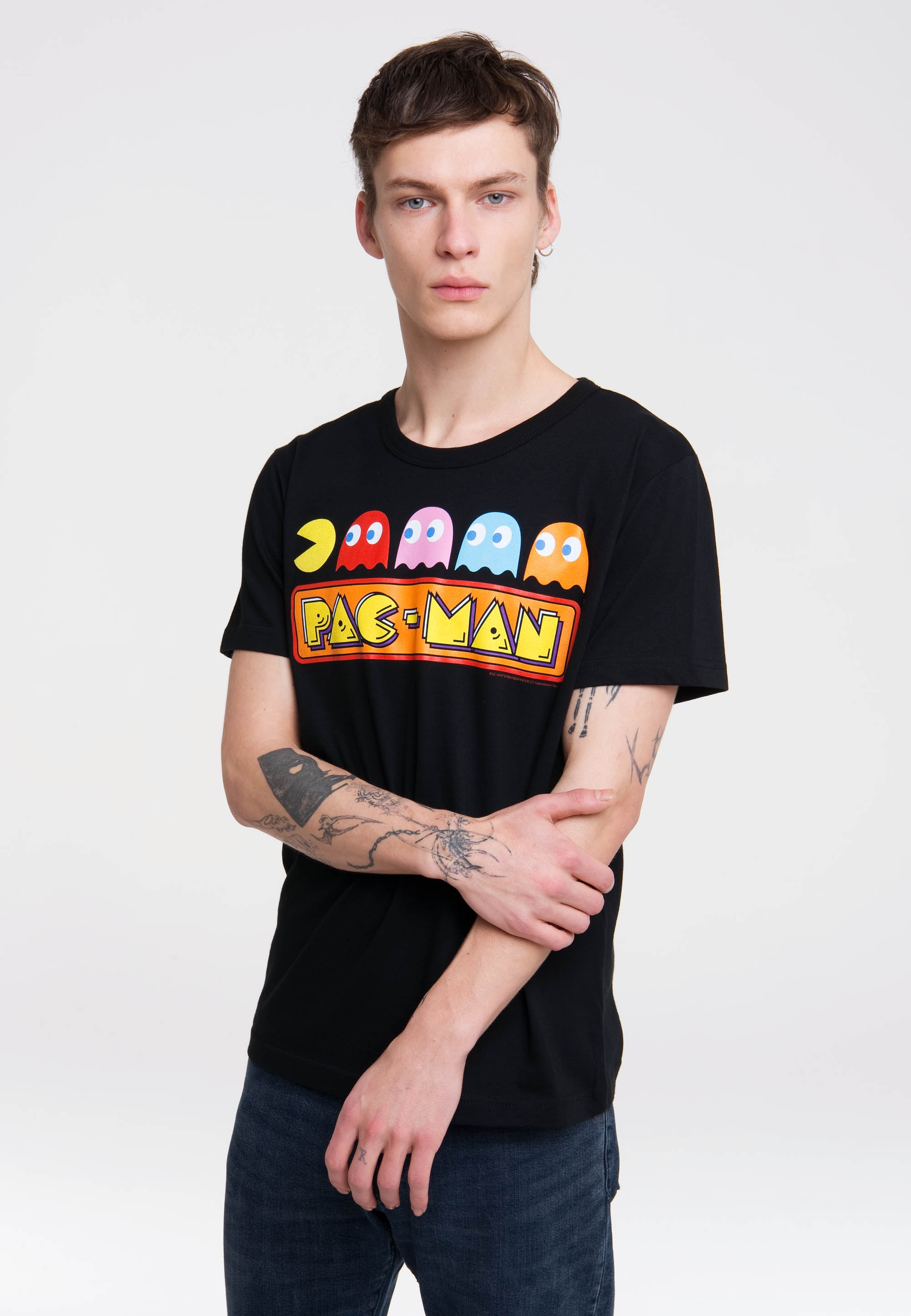 LOGOSHIRT "Pac-Man - Chase" mit Pac-Man-Print