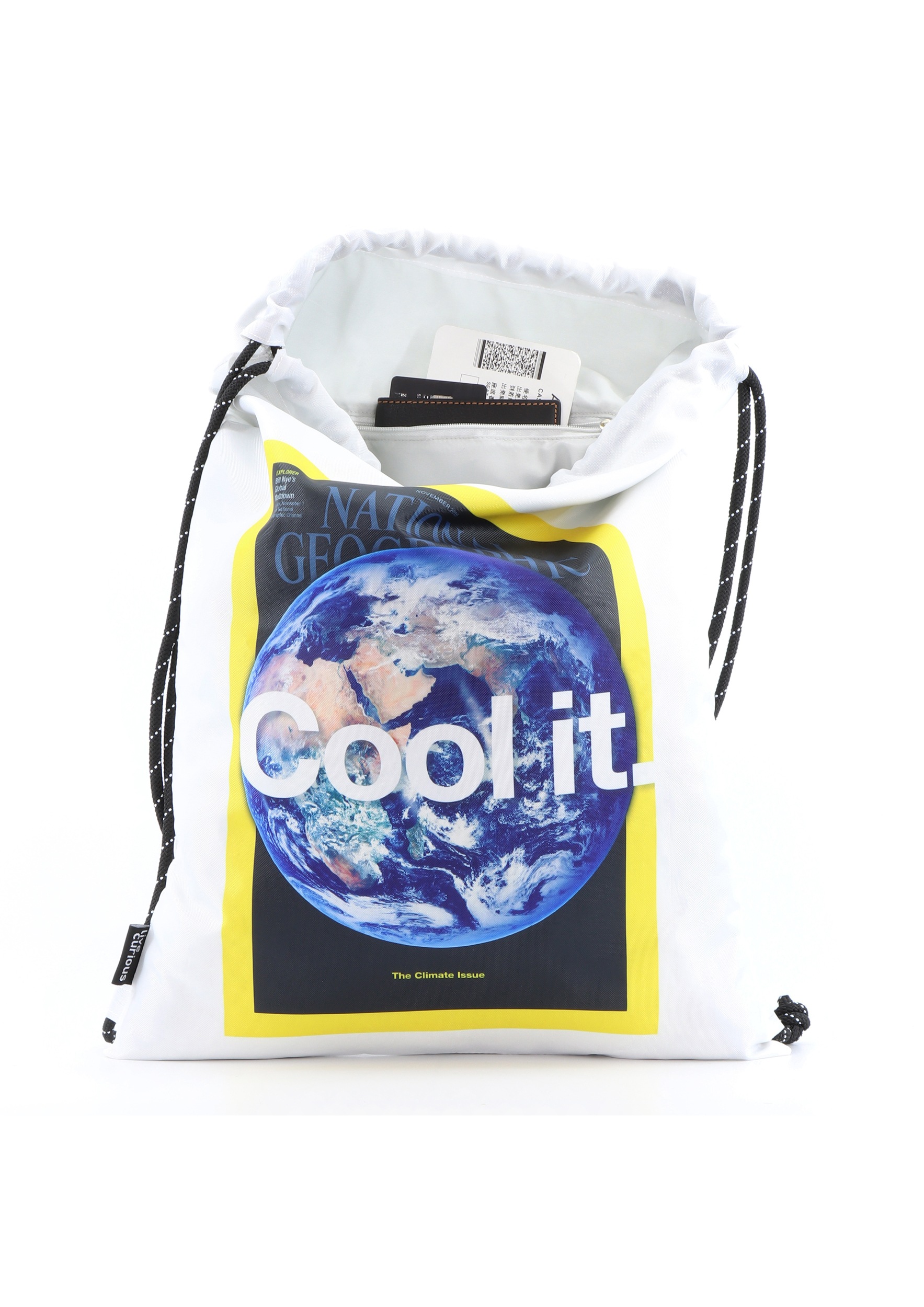 NATIONAL GEOGRAPHIC Kulturbeutel »Earth«, aus recyceltem Polyester