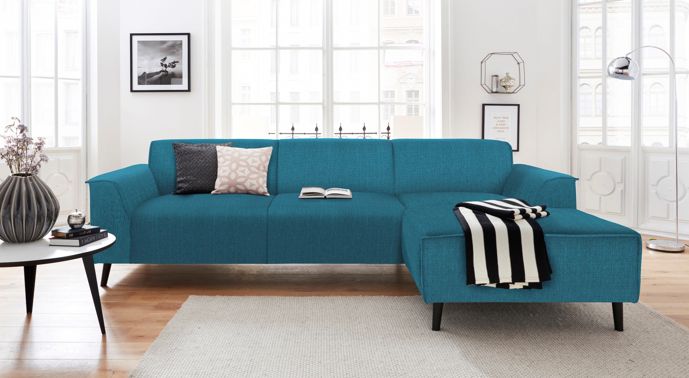DOMO collection Ecksofa "Amora, inkl. Federkern, hoher Sitzkomfort, Breite 268 L-Form" Komfortsitzhöhe 47 cm, Fußhöhe passend für gängige Saugroboter