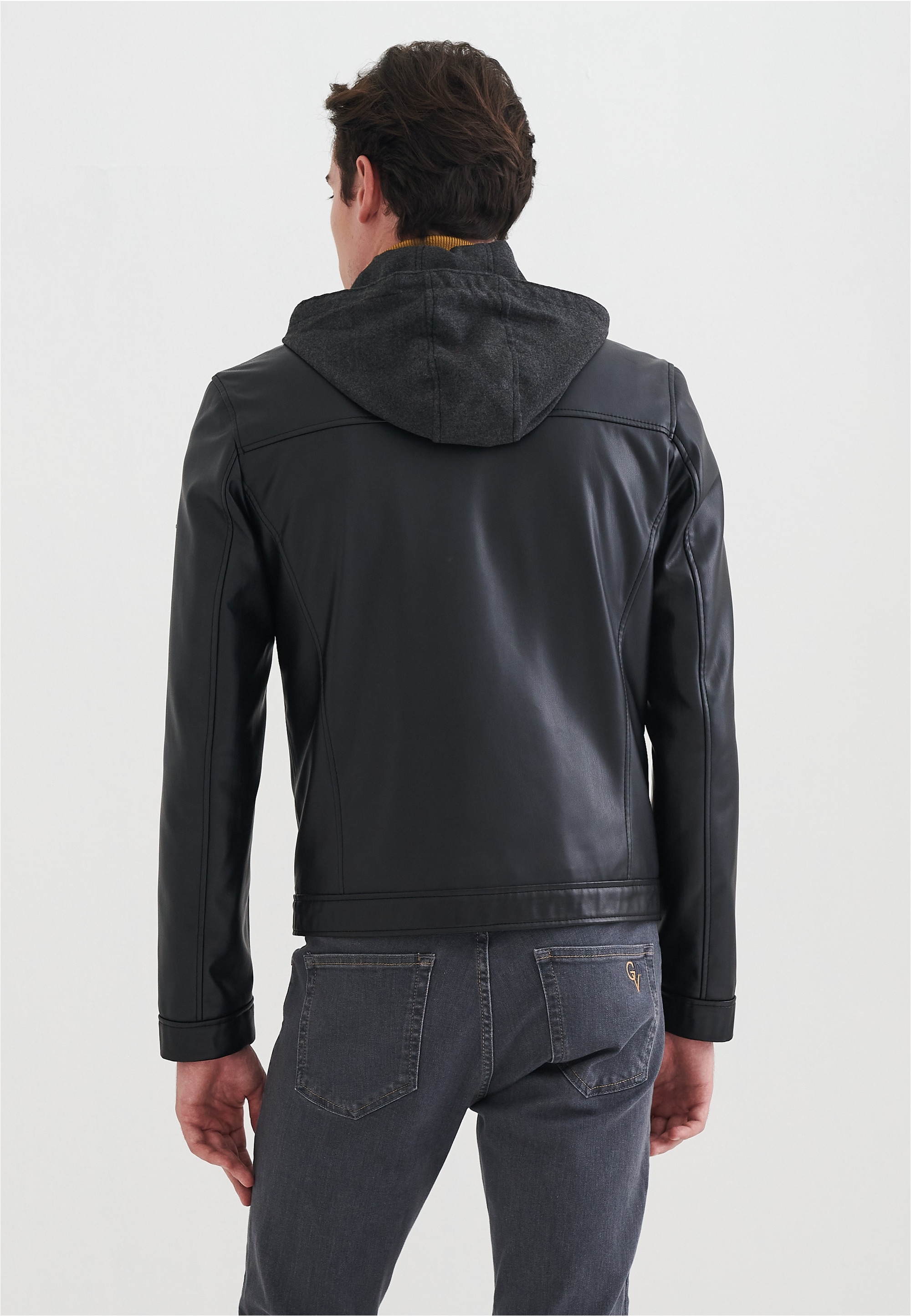 Pierre Cardin Outdoorjacke, aus Kunstleder