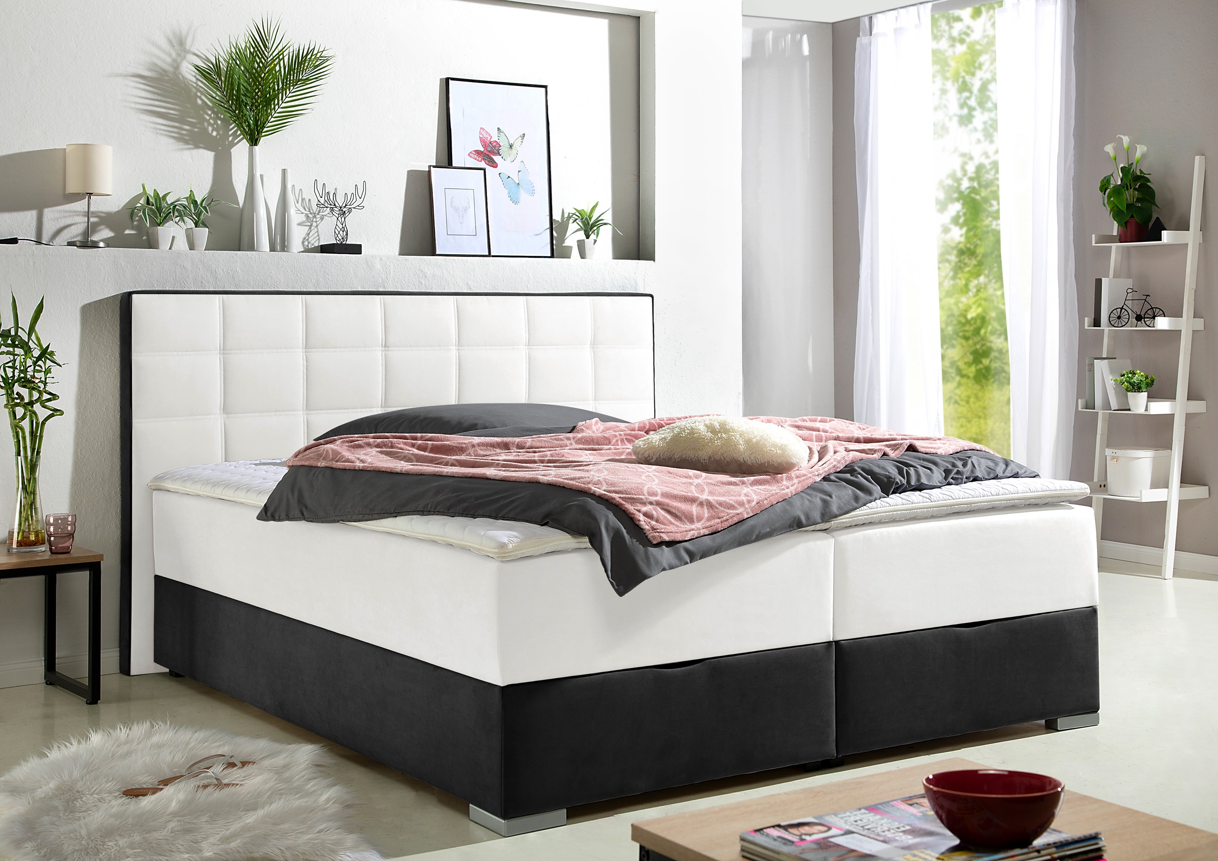 Boxspringbett, mit Bettkasten und Topper