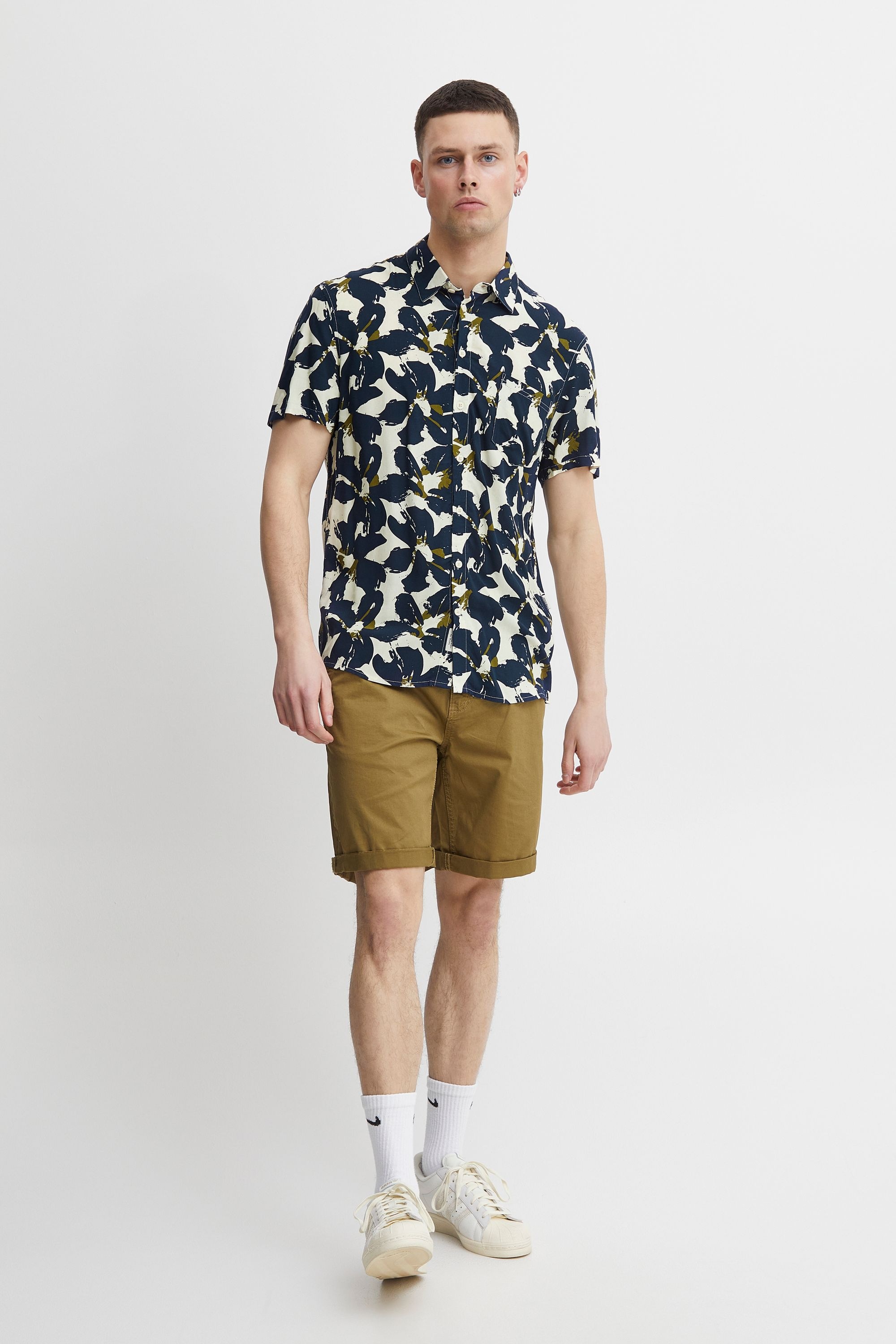 Thumbnail - Blend Kurzarmhemd "BHShirt" Stilvolles Hemd mit kurzen Ärmeln