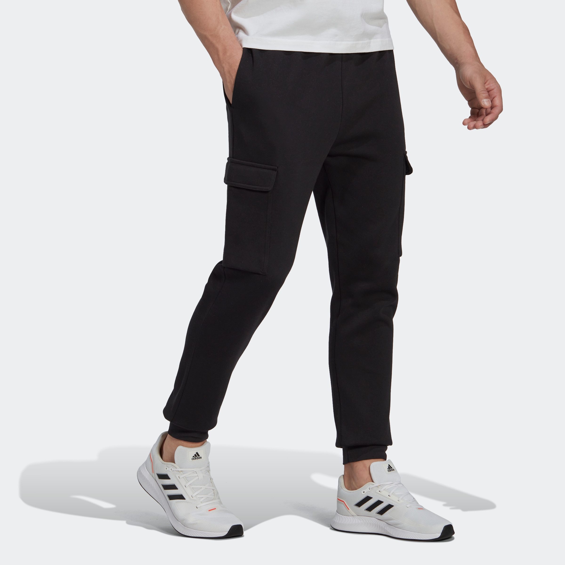CARGOHOSE«, FLEECE BAUR REGULAR TAPERED »ESSENTIALS Sporthose Sportswear (1 für adidas tlg.) ▷ |