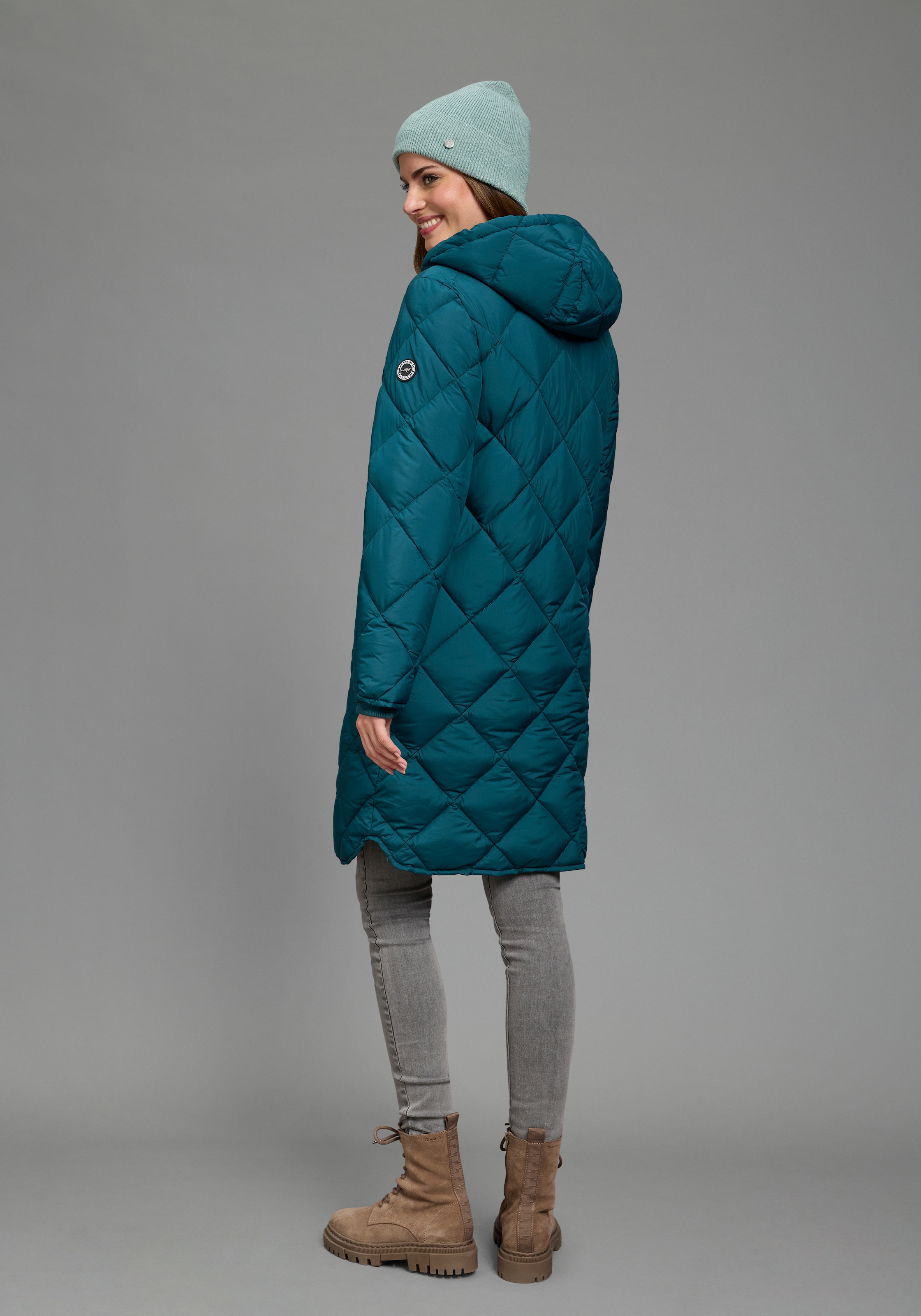 KangaROOS Steppjacke mit Kapuze lange Form mit Kapuze und modernem Steppmuster