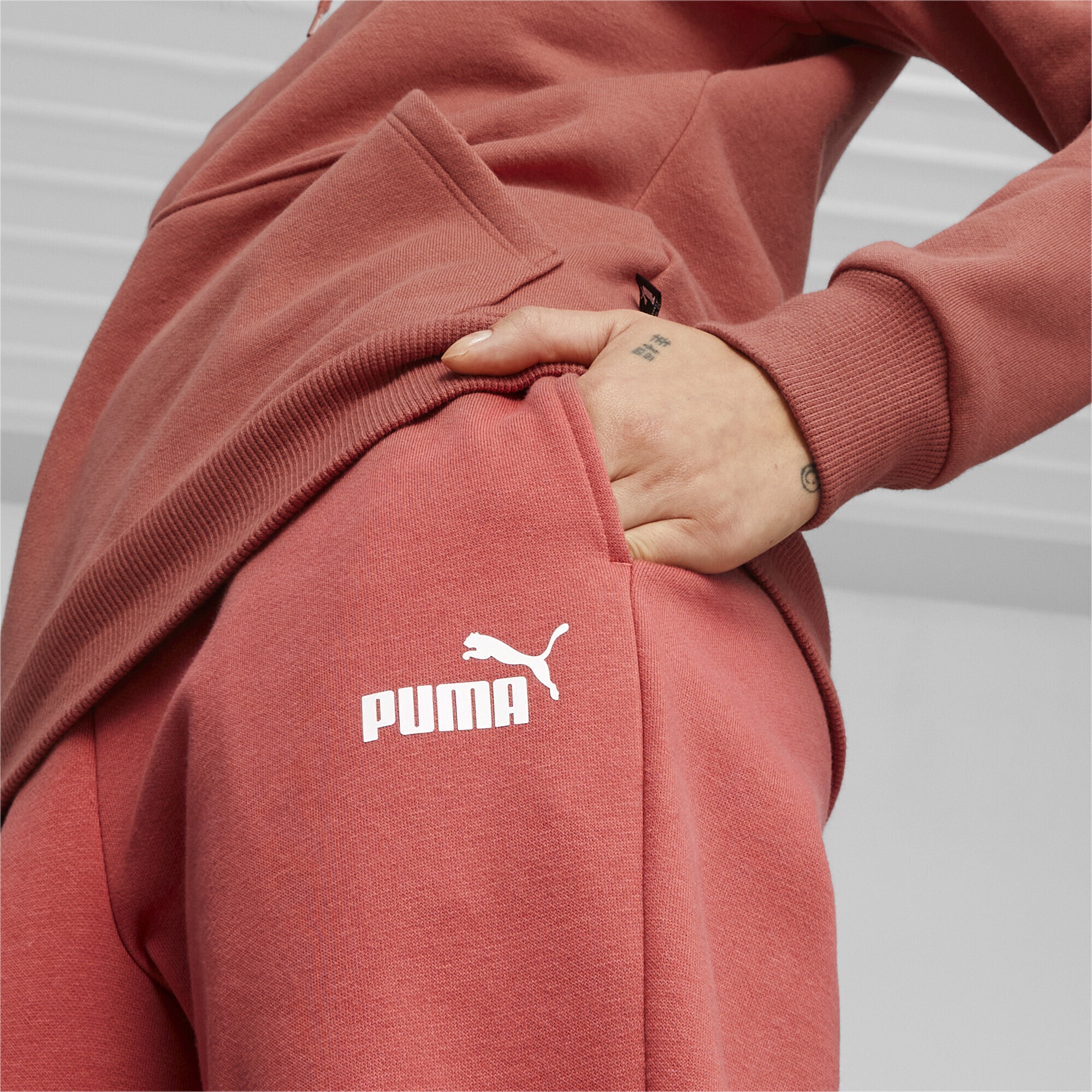 PUMA Sporthose »Essentials Damen-Jogginghose« für bestellen | BAUR